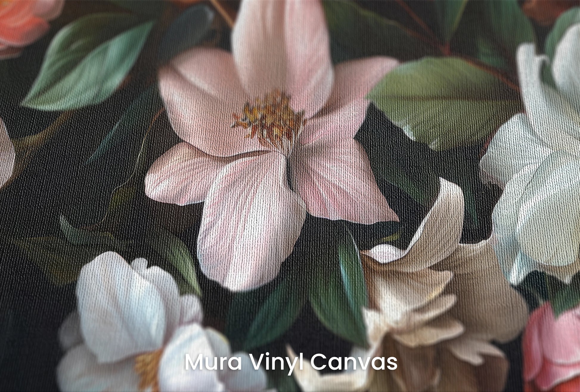 Zbliżenie na artystyczną fototapetę o nazwie Aged Floral Tapestry na podłożu Mura Vinyl Canvas - faktura naturalnego płótna.
