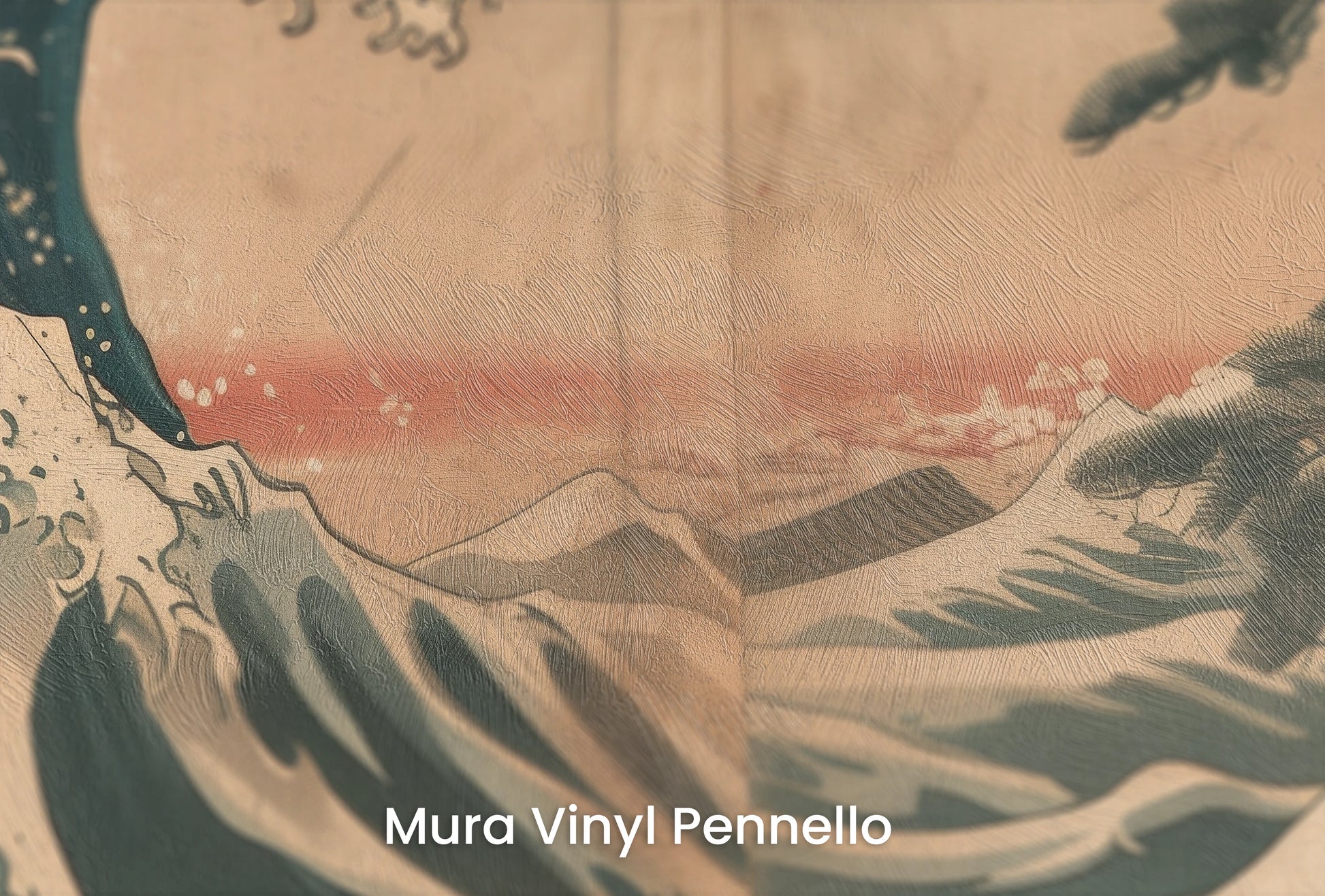 Zbliżenie na artystyczną fototapetę o nazwie Pine Crest Wave na podłożu Mura Vinyl Pennello - faktura pociągnięć pędzla malarskiego.