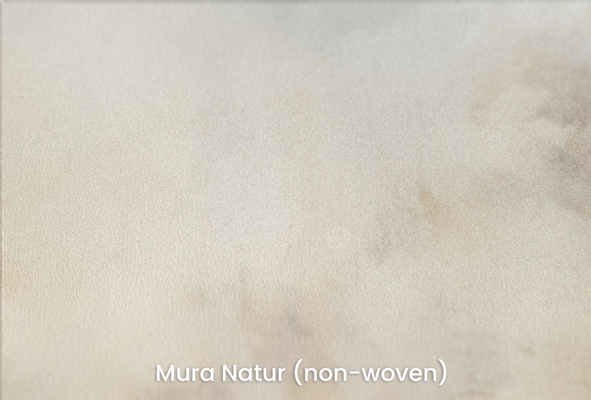 Zbliżenie na artystyczną fototapetę o nazwie CUMULUS ECHOES MURAL na podłożu Mura Natur (non-woven) - naturalne i ekologiczne podłoże.