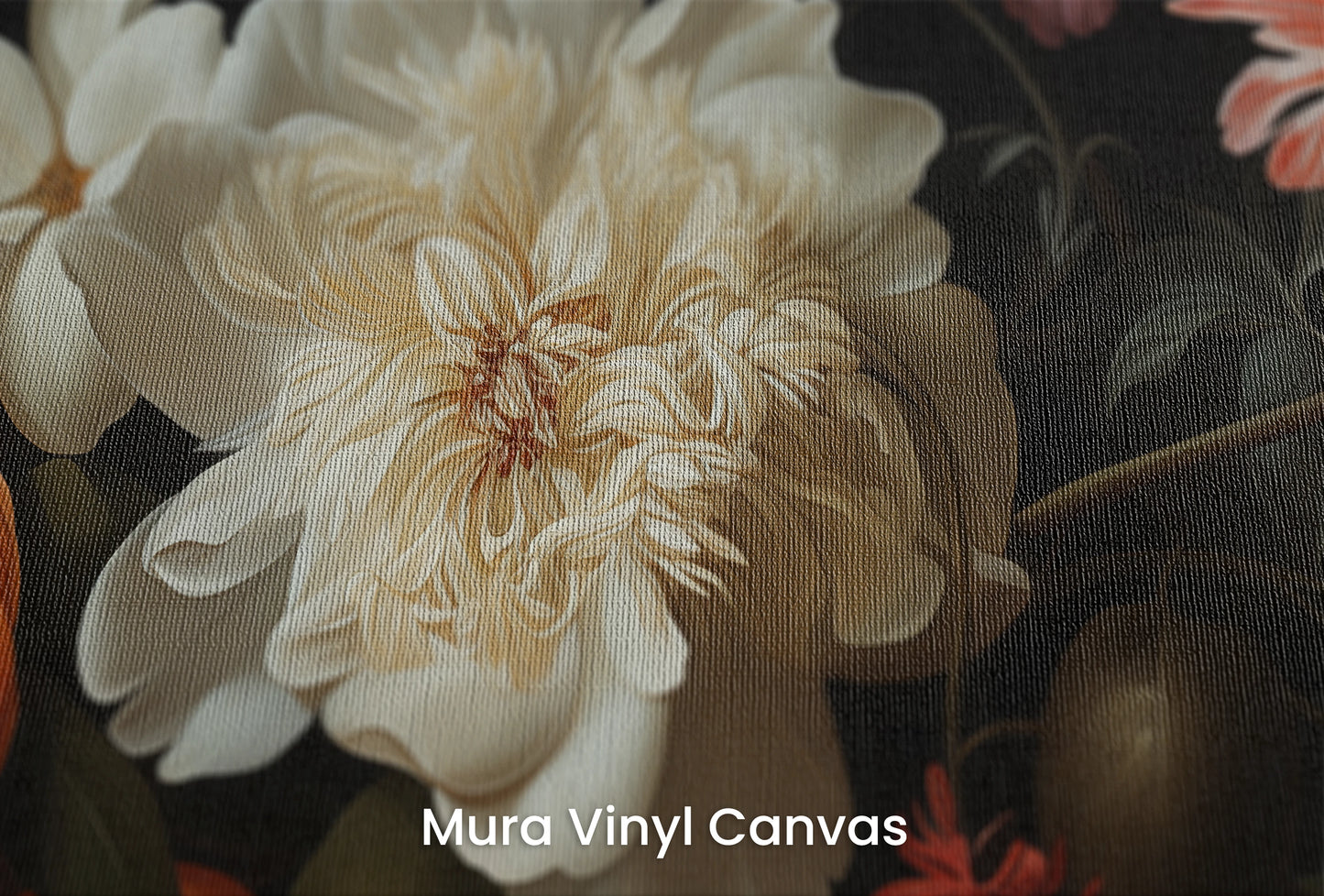 Zbliżenie na artystyczną fototapetę o nazwie Baroque Flower Scene na podłożu Mura Vinyl Canvas - faktura naturalnego płótna.