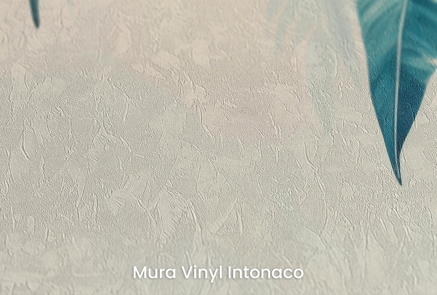 Zbliżenie na artystyczną fototapetę o nazwie Morning Dew na podłożu Mura Vinyl Intonaco - struktura tartego tynku.