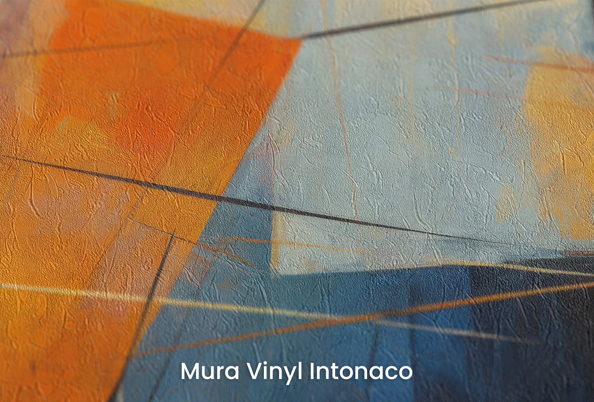 Zbliżenie na artystyczną fototapetę o nazwie Triangular Harmony #2 na podłożu Mura Vinyl Intonaco - struktura tartego tynku.
