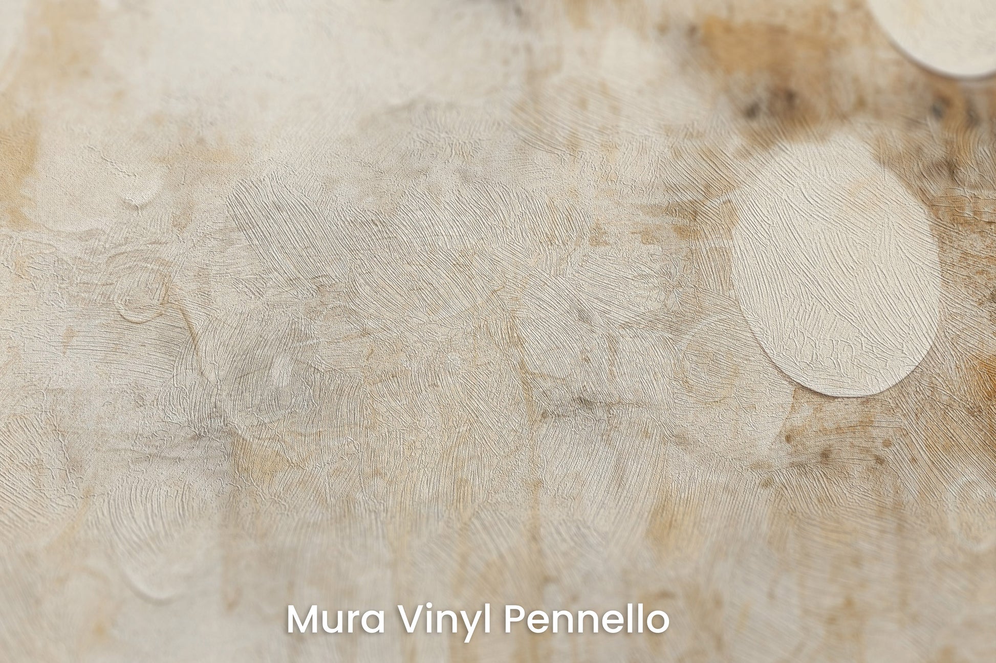 Zbliżenie na artystyczną fototapetę o nazwie COSMIC DANCE IN CREAM na podłożu Mura Vinyl Pennello - faktura pociągnięć pędzla malarskiego.