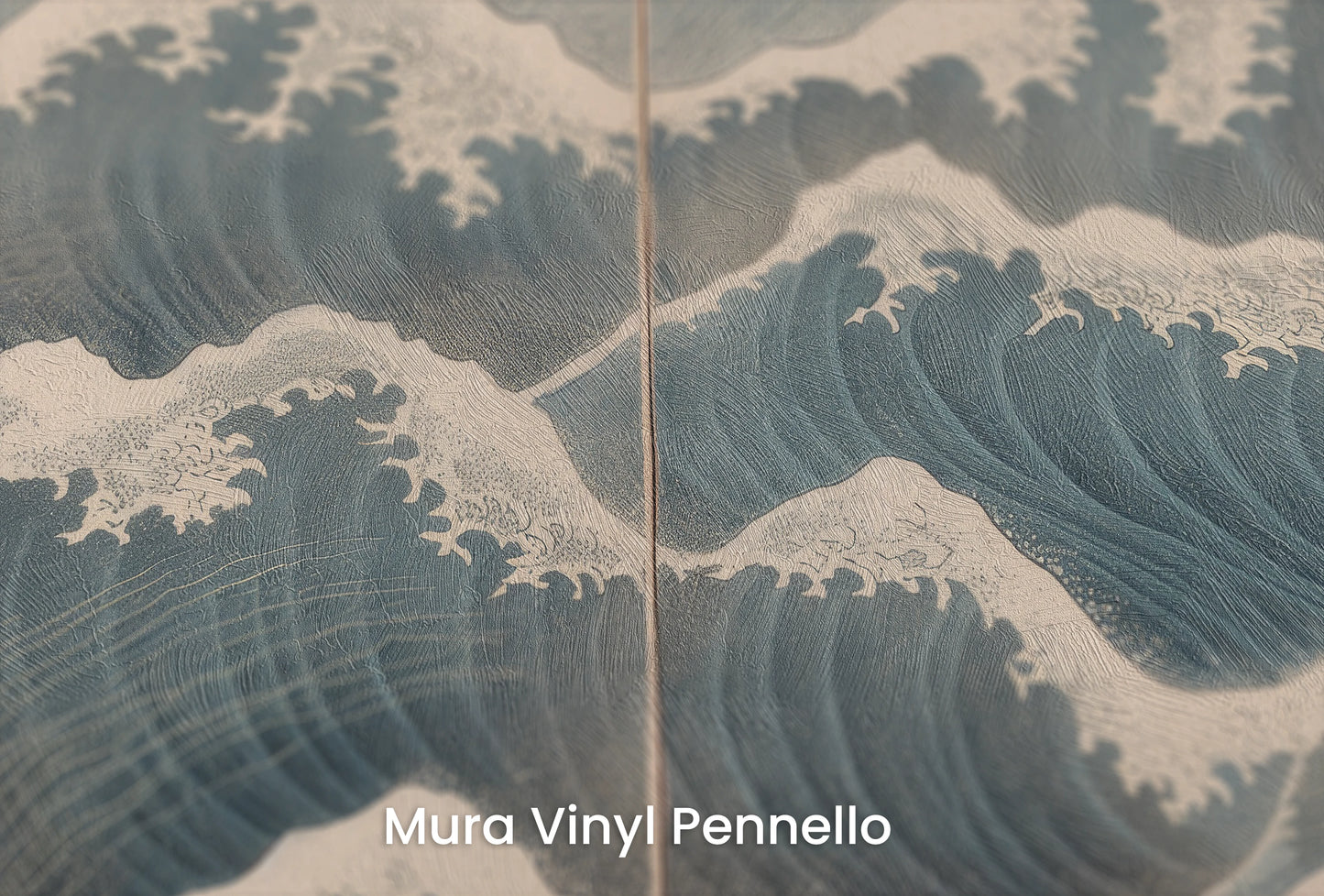 Zbliżenie na artystyczną fototapetę o nazwie Blue Crest na podłożu Mura Vinyl Pennello - faktura pociągnięć pędzla malarskiego.