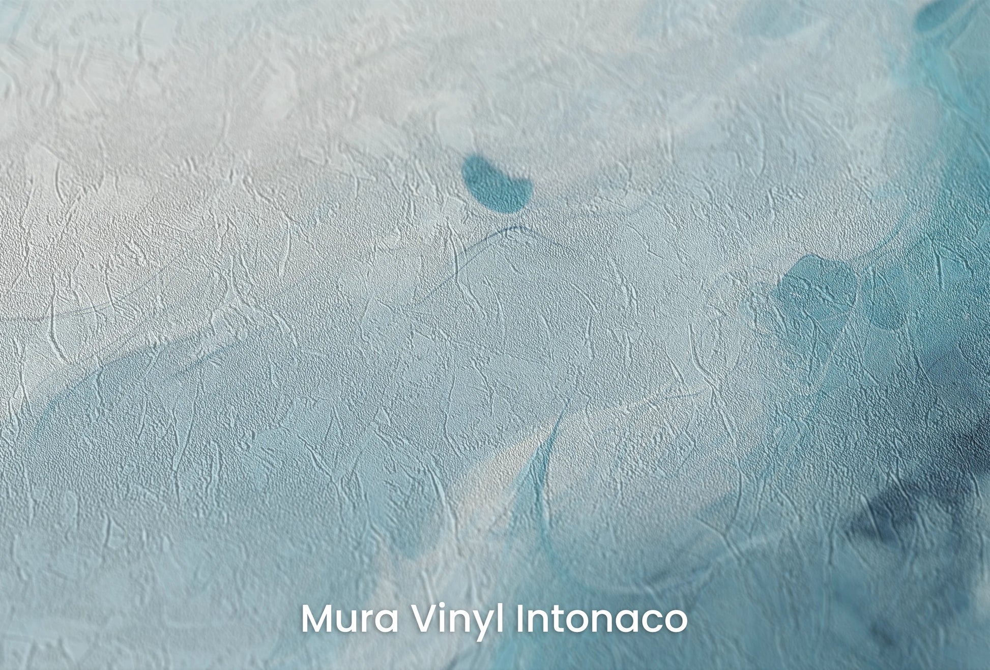 Zbliżenie na artystyczną fototapetę o nazwie Neptune's Whirl na podłożu Mura Vinyl Intonaco - struktura tartego tynku.