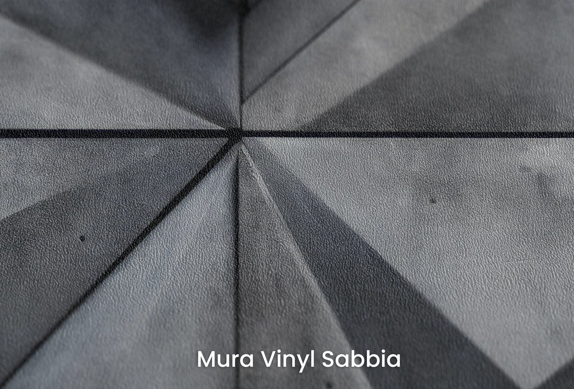 Zbliżenie na artystyczną fototapetę o nazwie Dimensional Weave na podłożu Mura Vinyl Sabbia struktura grubego ziarna piasku.