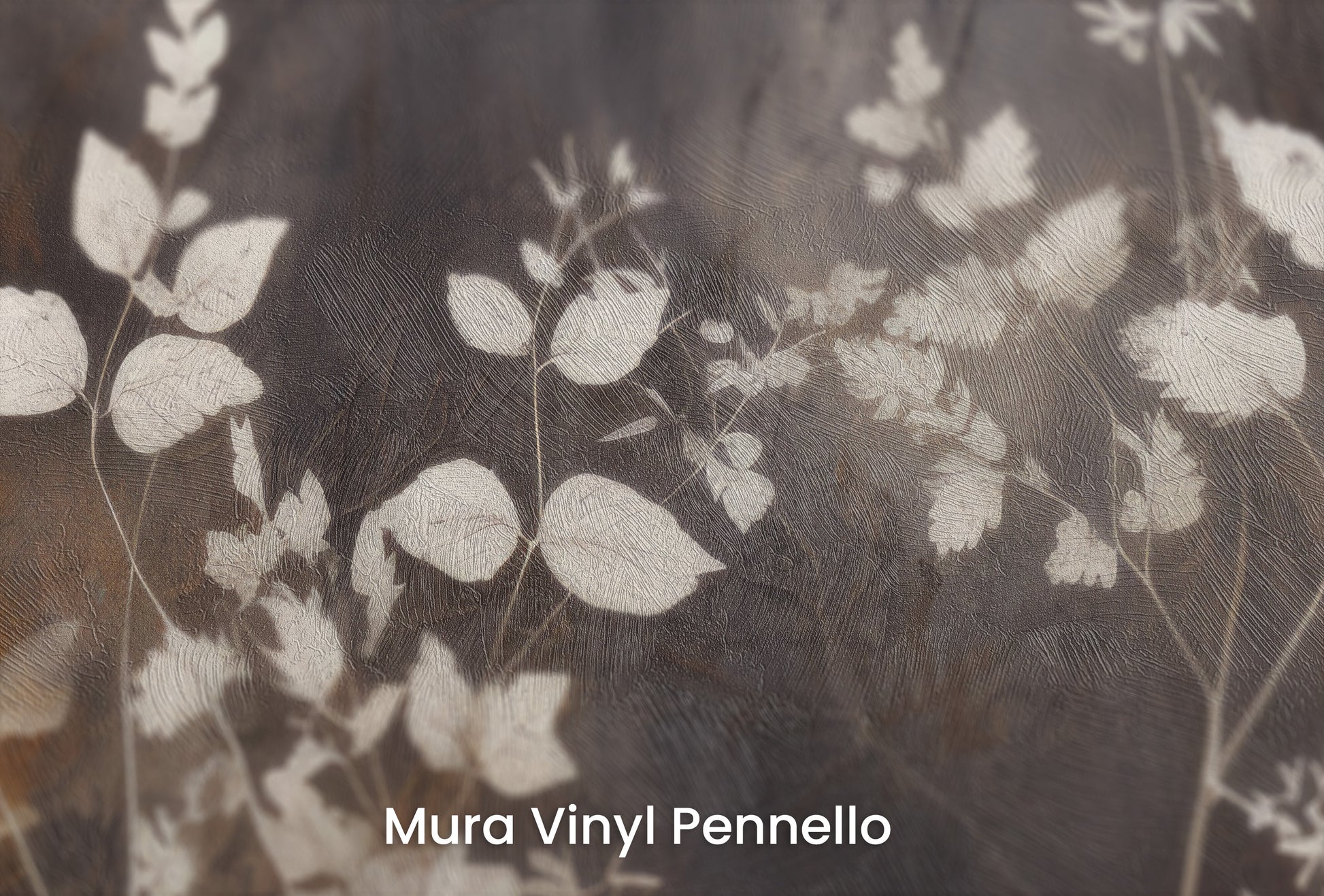 Zbliżenie na artystyczną fototapetę o nazwie Misty Floral Contrast na podłożu Mura Vinyl Pennello - faktura pociągnięć pędzla malarskiego.