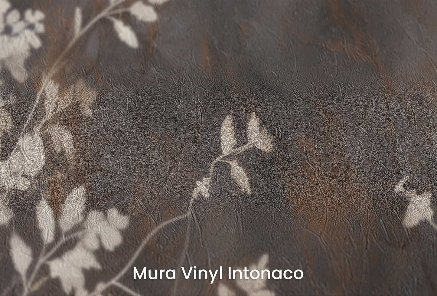 Zbliżenie na artystyczną fototapetę o nazwie Elegant Shadow Flora na podłożu Mura Vinyl Intonaco - struktura tartego tynku.
