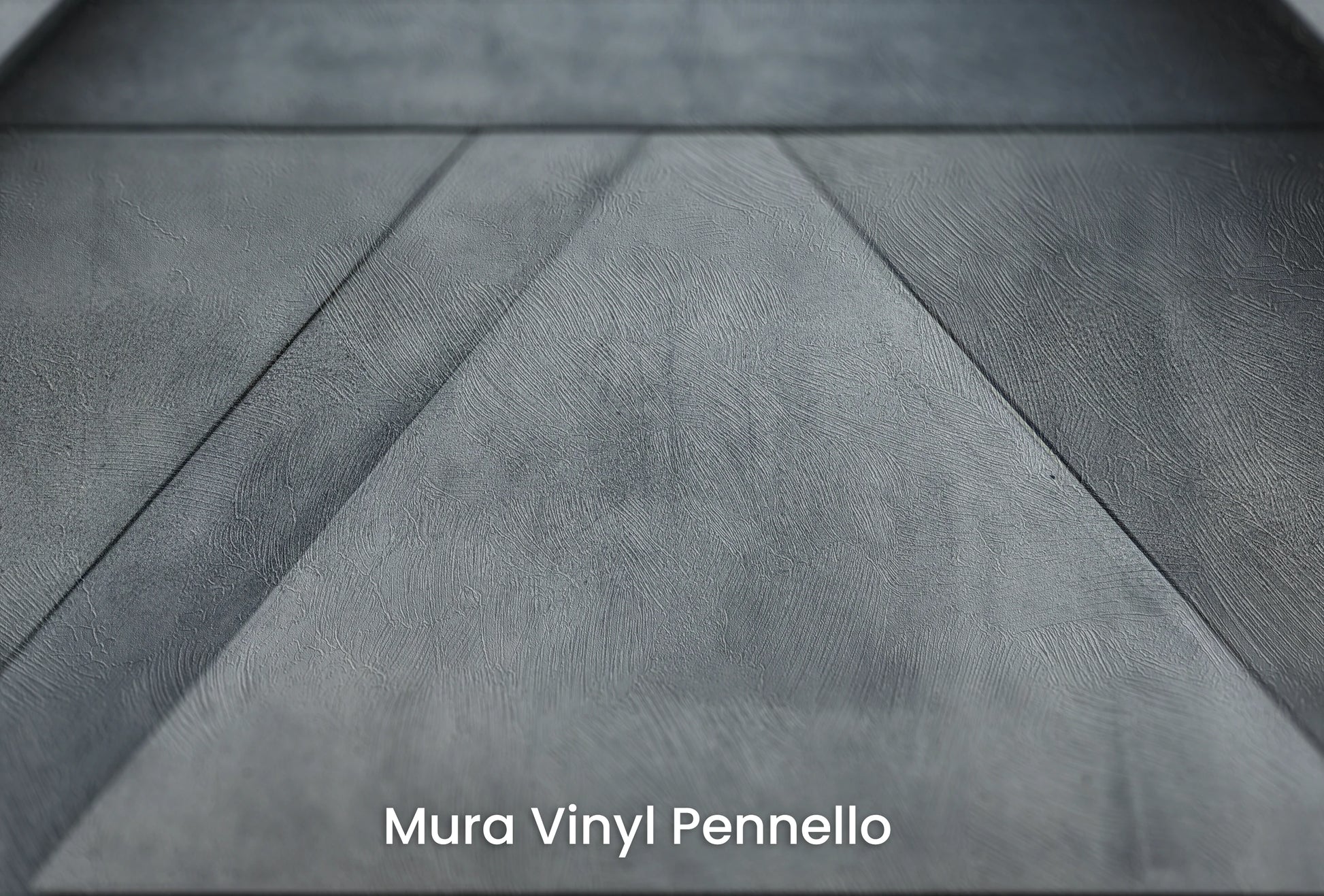Zbliżenie na artystyczną fototapetę o nazwie Structural Arrow na podłożu Mura Vinyl Pennello - faktura pociągnięć pędzla malarskiego.