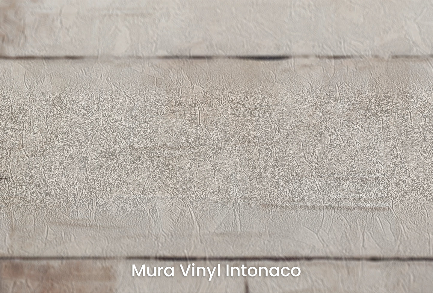 Zbliżenie na artystyczną fototapetę o nazwie Burnt Sienna Harmony na podłożu Mura Vinyl Intonaco - struktura tartego tynku.