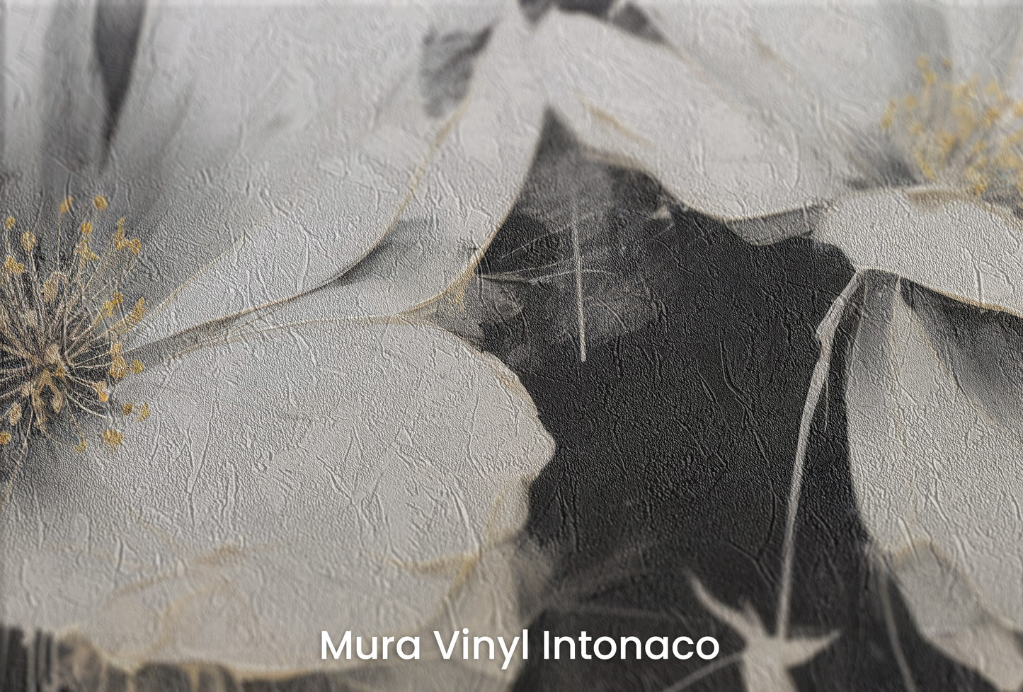Zbliżenie na artystyczną fototapetę o nazwie MIDNIGHT GARDEN na podłożu Mura Vinyl Intonaco - struktura tartego tynku.