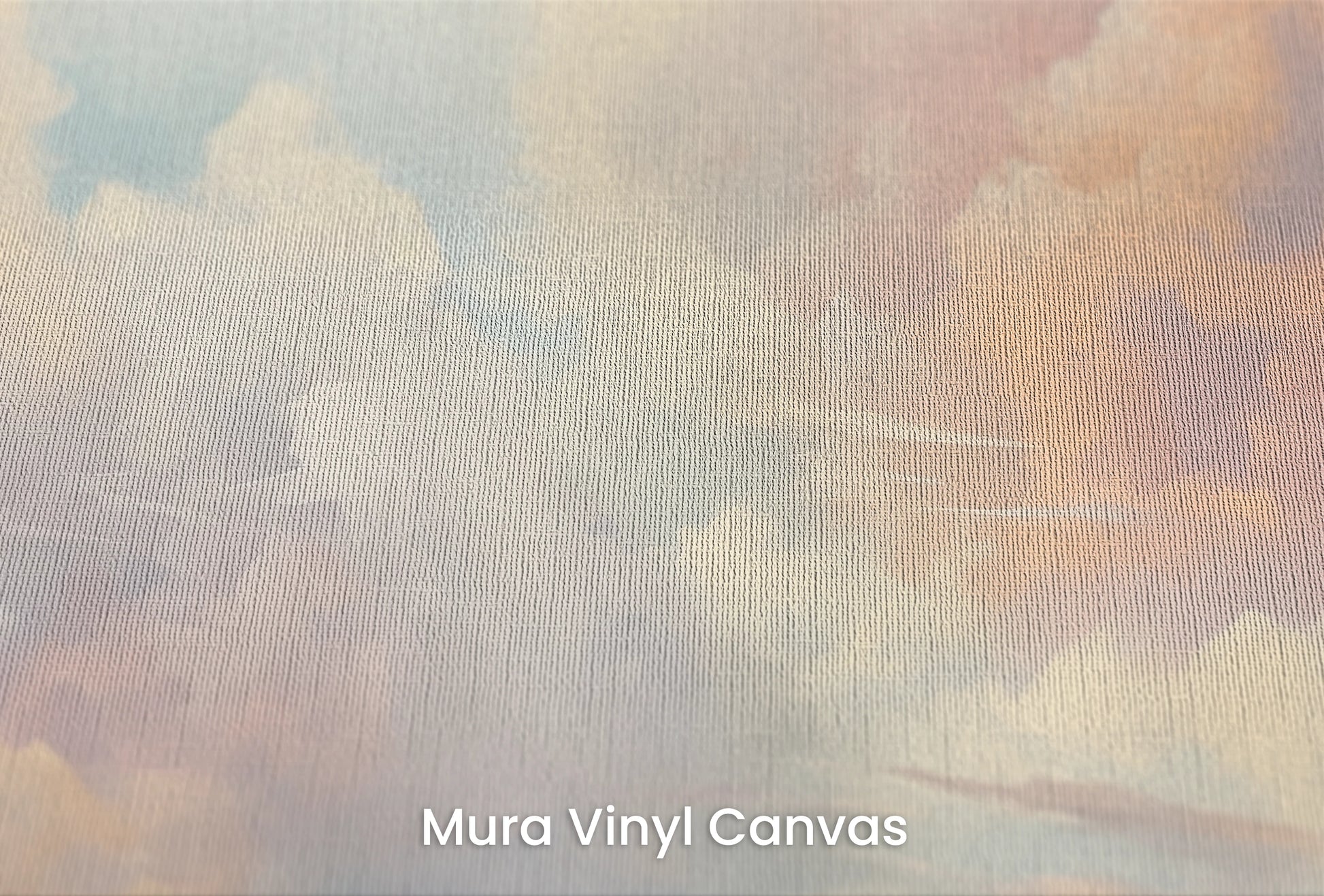 Zbliżenie na artystyczną fototapetę o nazwie Serene Skies na podłożu Mura Vinyl Canvas - faktura naturalnego płótna.