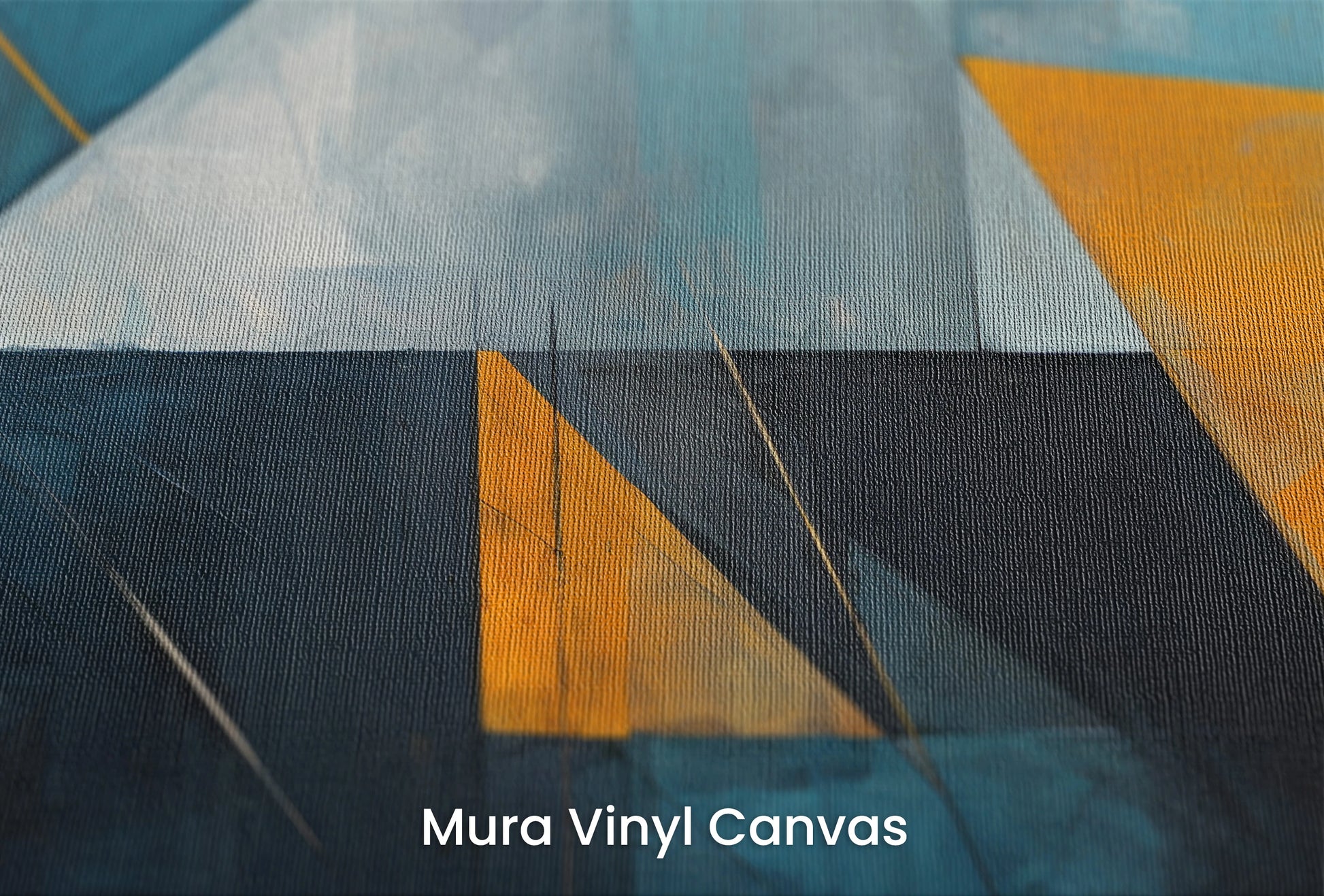 Zbliżenie na artystyczną fototapetę o nazwie Blue Triangle na podłożu Mura Vinyl Canvas - faktura naturalnego płótna.