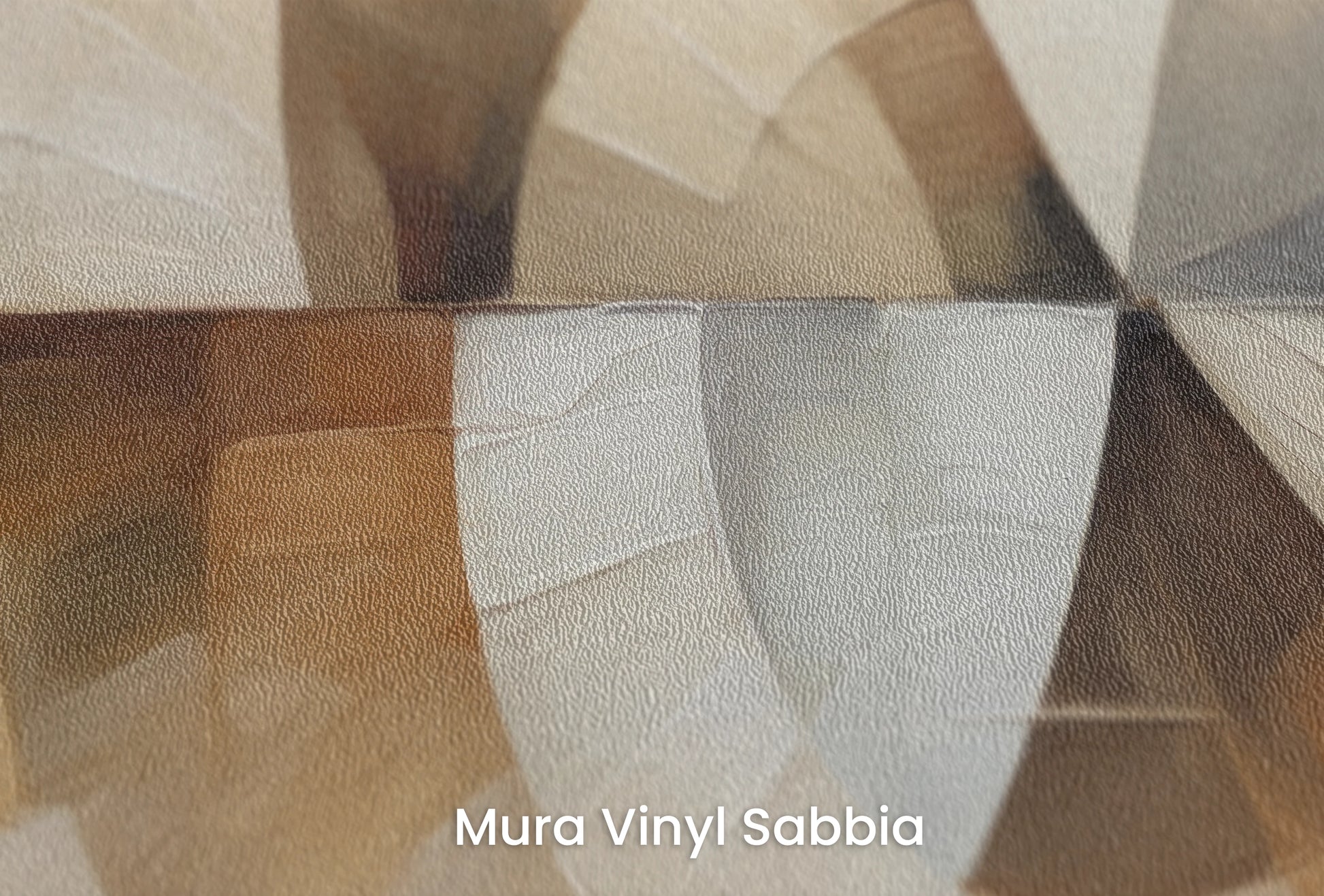 Zbliżenie na artystyczną fototapetę o nazwie Circular Harmony na podłożu Mura Vinyl Sabbia struktura grubego ziarna piasku.
