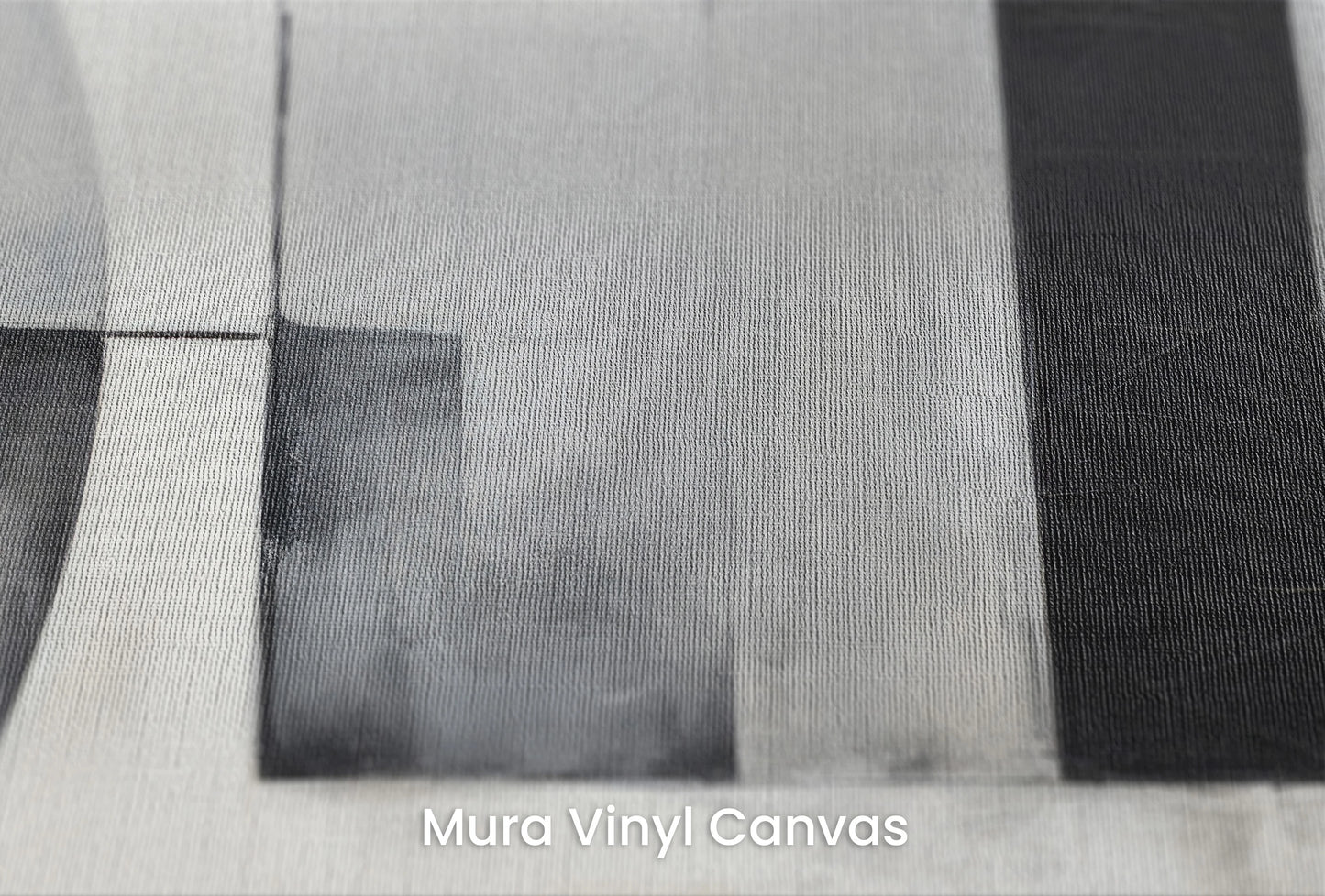 Zbliżenie na artystyczną fototapetę o nazwie Monochrome Maze na podłożu Mura Vinyl Canvas - faktura naturalnego płótna.