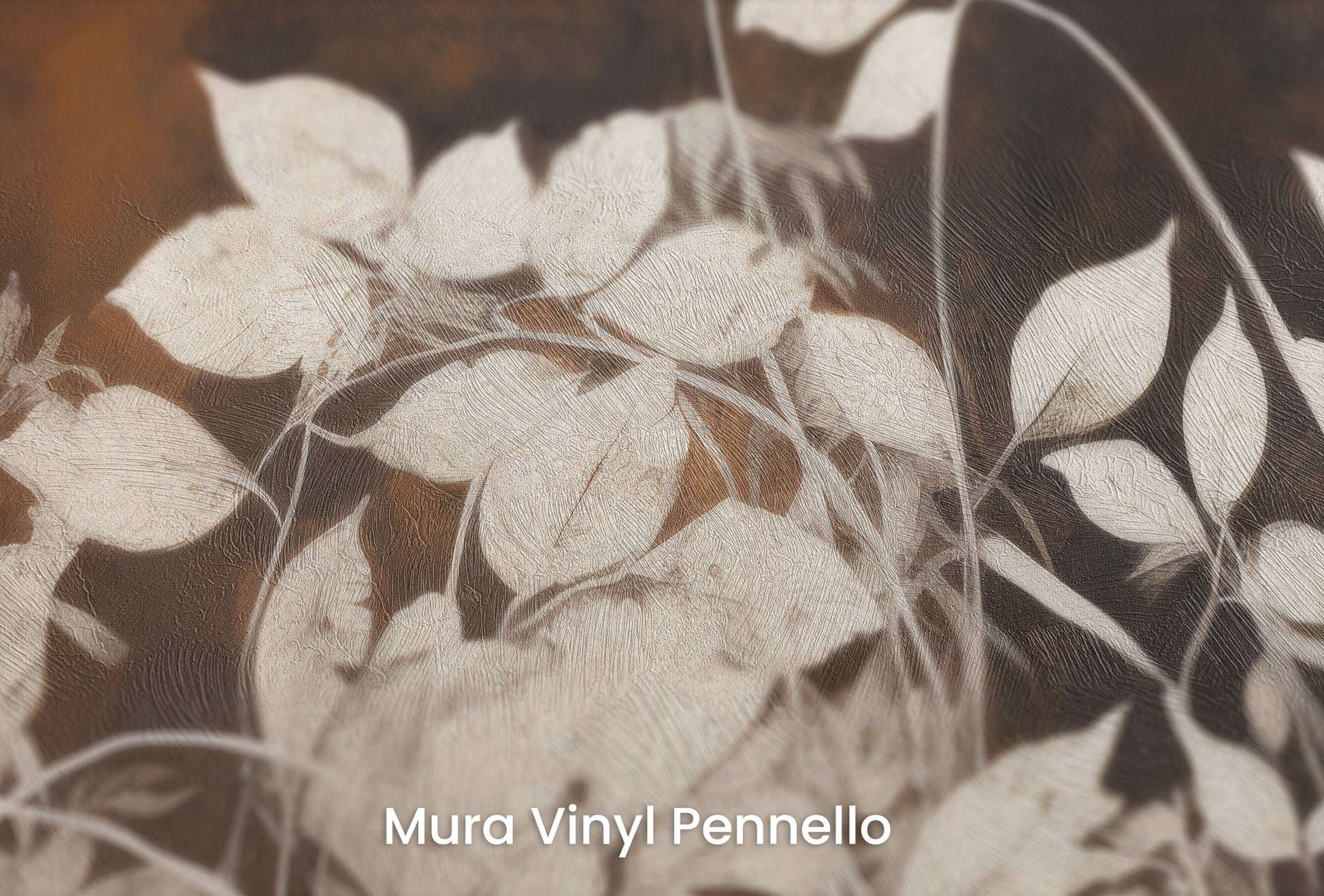 Zbliżenie na artystyczną fototapetę o nazwie Golden Twilight Leaves na podłożu Mura Vinyl Pennello - faktura pociągnięć pędzla malarskiego.