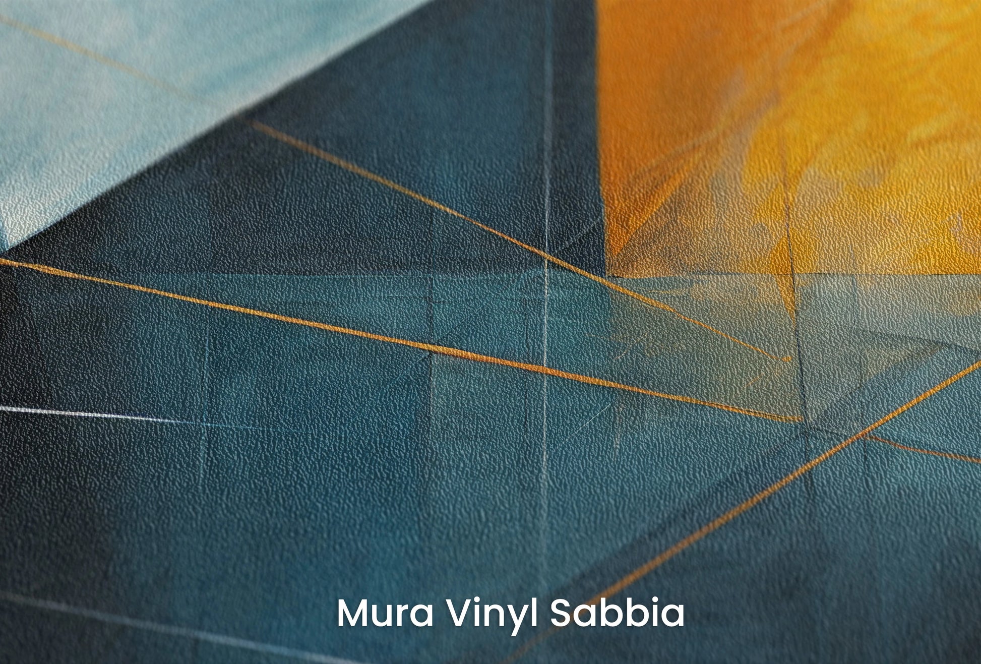 Zbliżenie na artystyczną fototapetę o nazwie Golden Ratio na podłożu Mura Vinyl Sabbia struktura grubego ziarna piasku.