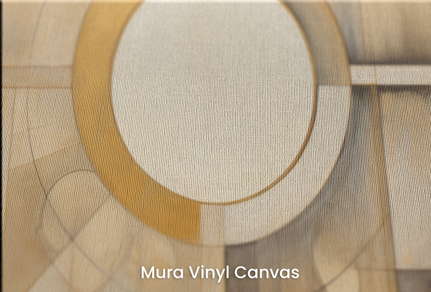 Zbliżenie na artystyczną fototapetę o nazwie CIRCULAR SYMMETRY IN GOLD AND CREAM na podłożu Mura Vinyl Canvas - faktura naturalnego płótna.