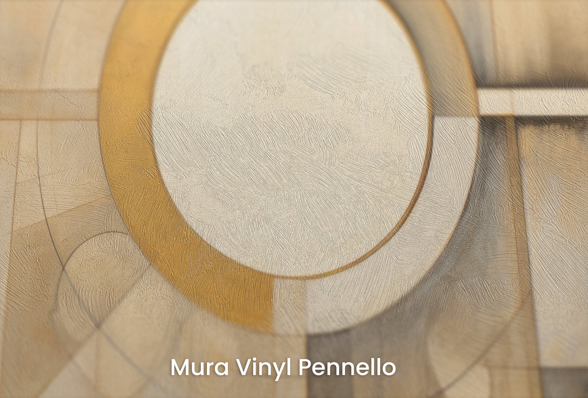 Zbliżenie na artystyczną fototapetę o nazwie CIRCULAR SYMMETRY IN GOLD AND CREAM na podłożu Mura Vinyl Pennello - faktura pociągnięć pędzla malarskiego.