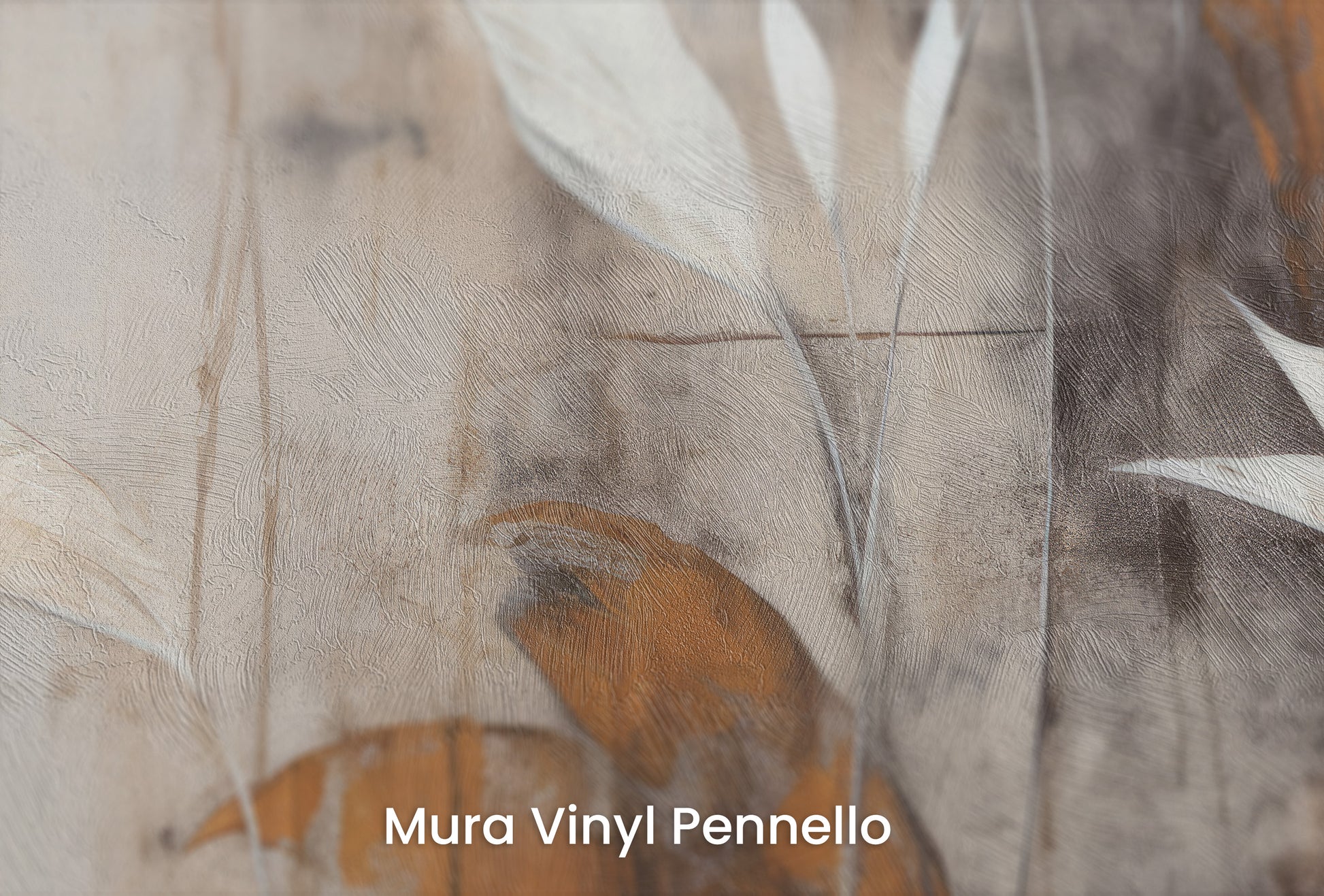 Zbliżenie na artystyczną fototapetę o nazwie Subdued Floral Shadows na podłożu Mura Vinyl Pennello - faktura pociągnięć pędzla malarskiego.