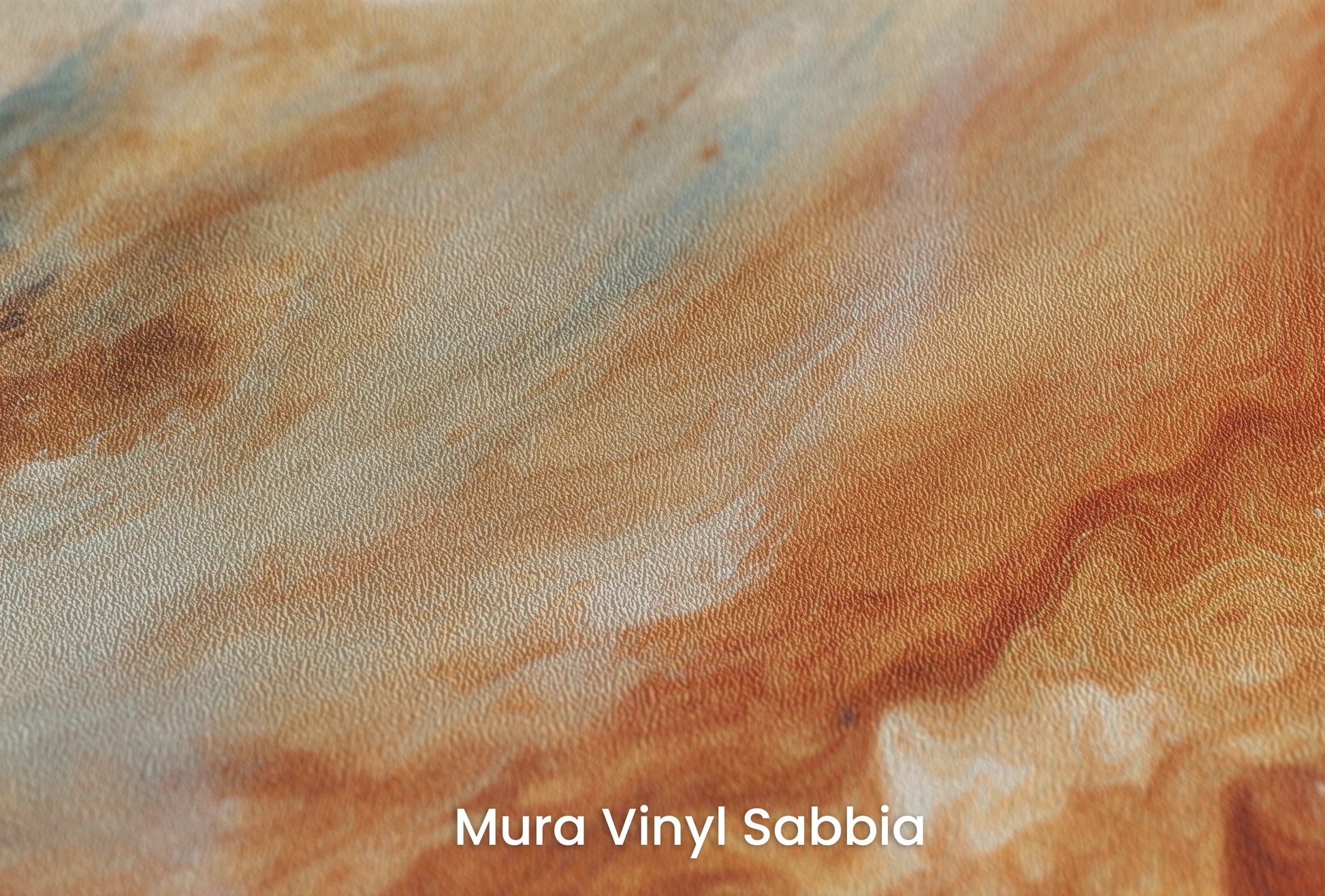 Zbliżenie na artystyczną fototapetę o nazwie Jupiter's Glow na podłożu Mura Vinyl Sabbia struktura grubego ziarna piasku.