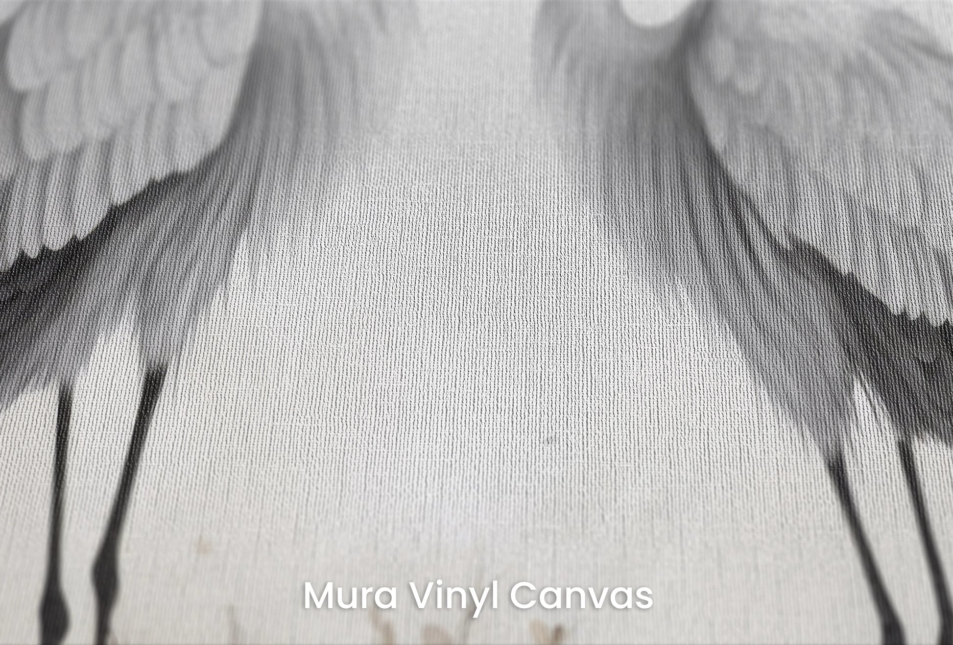 Zbliżenie na artystyczną fototapetę o nazwie Eternal Bond na podłożu Mura Vinyl Canvas - faktura naturalnego płótna.
