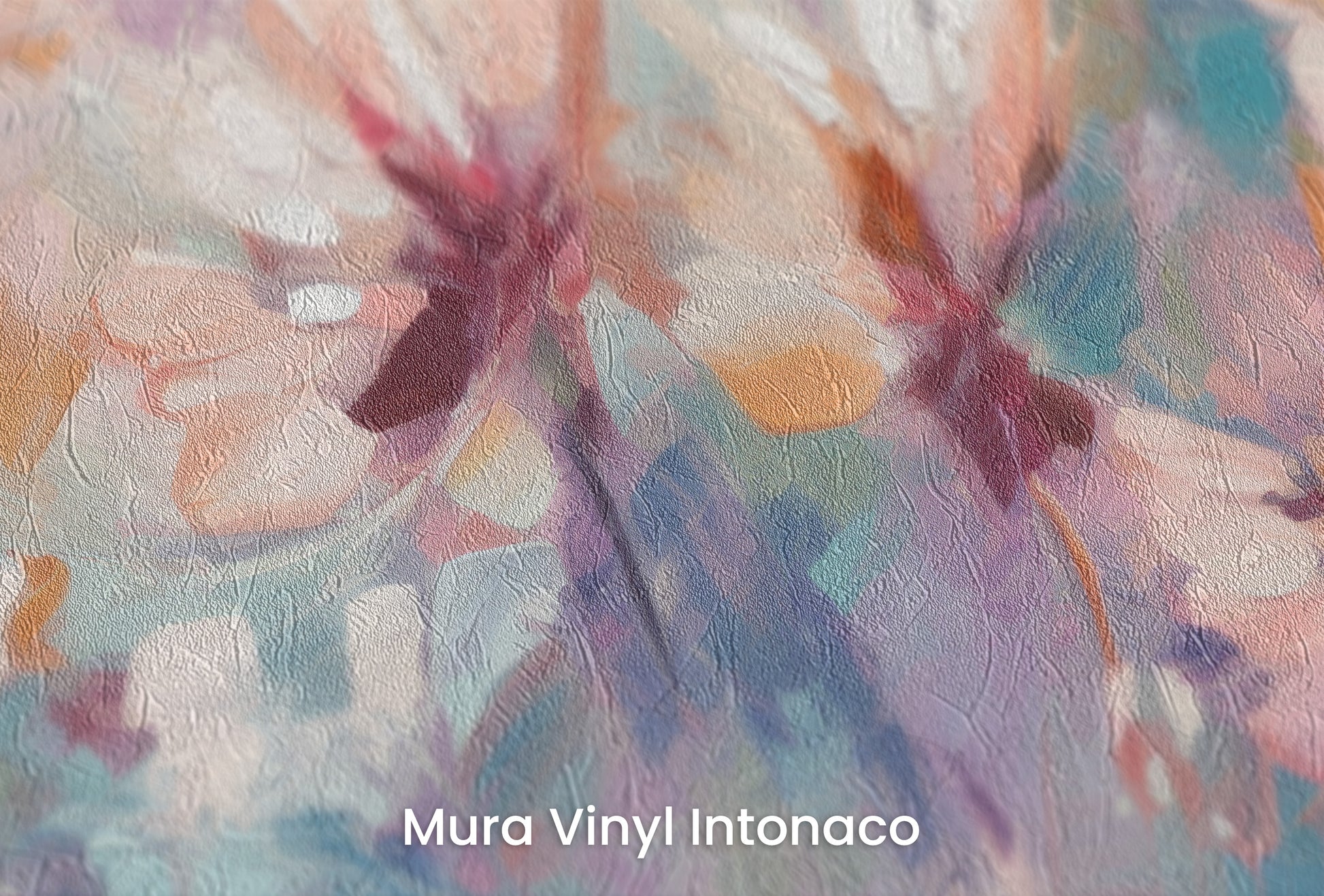 Zbliżenie na artystyczną fototapetę o nazwie Ethereal Blossom Dance na podłożu Mura Vinyl Intonaco - struktura tartego tynku.