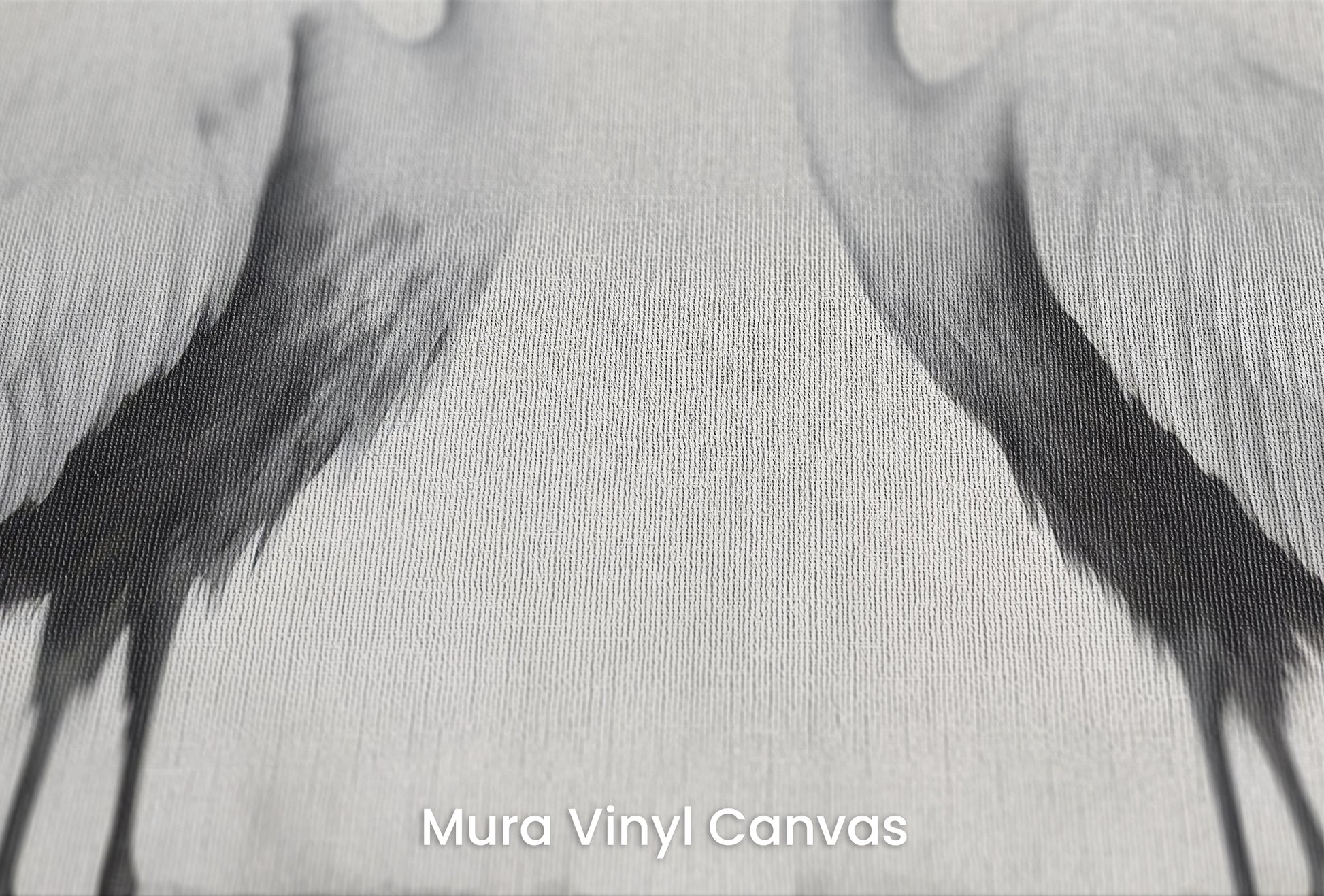 Zbliżenie na artystyczną fototapetę o nazwie Gentle Gaze na podłożu Mura Vinyl Canvas - faktura naturalnego płótna.