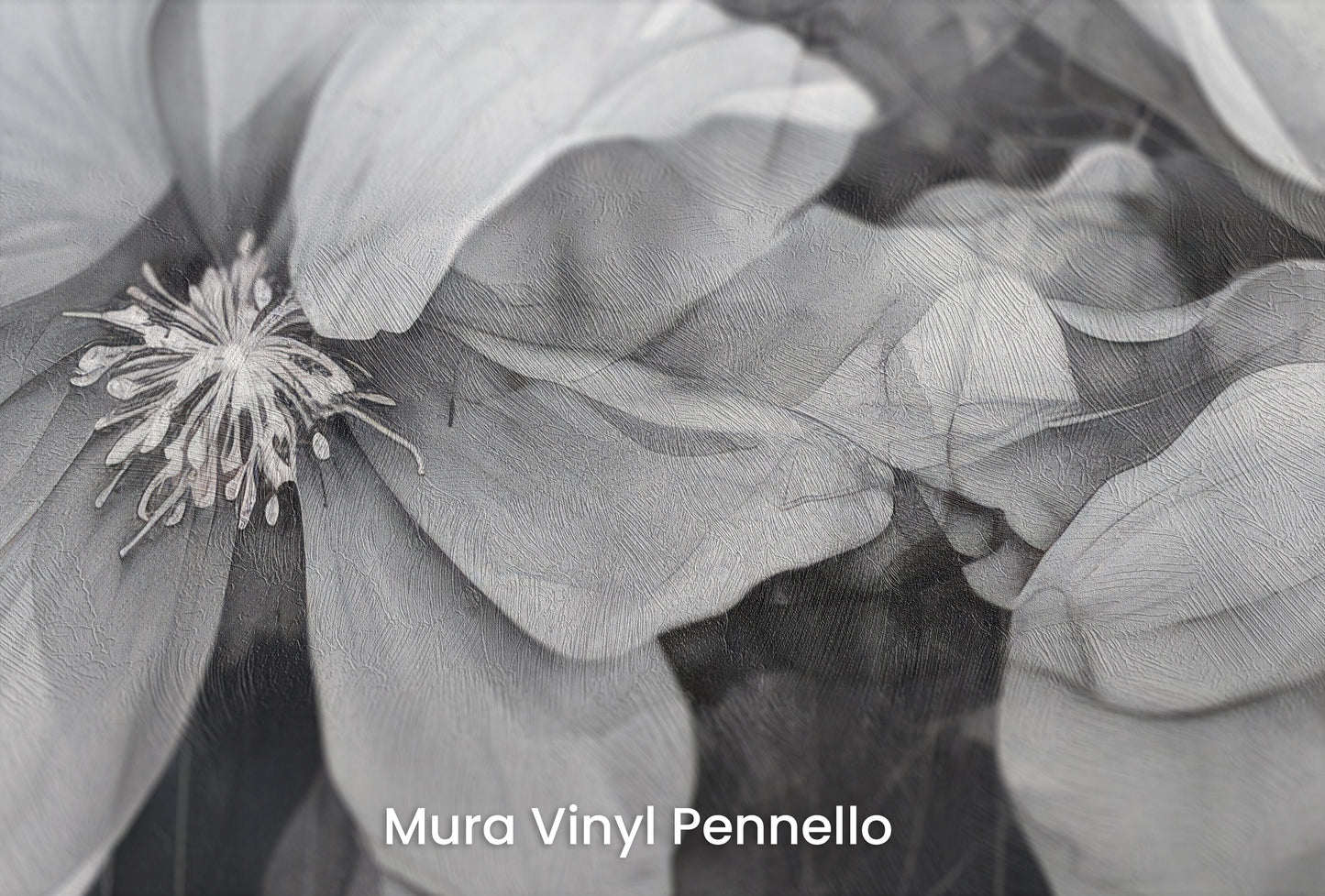 Zbliżenie na artystyczną fototapetę o nazwie CHARCOAL FLORAL CASCADE na podłożu Mura Vinyl Pennello - faktura pociągnięć pędzla malarskiego.