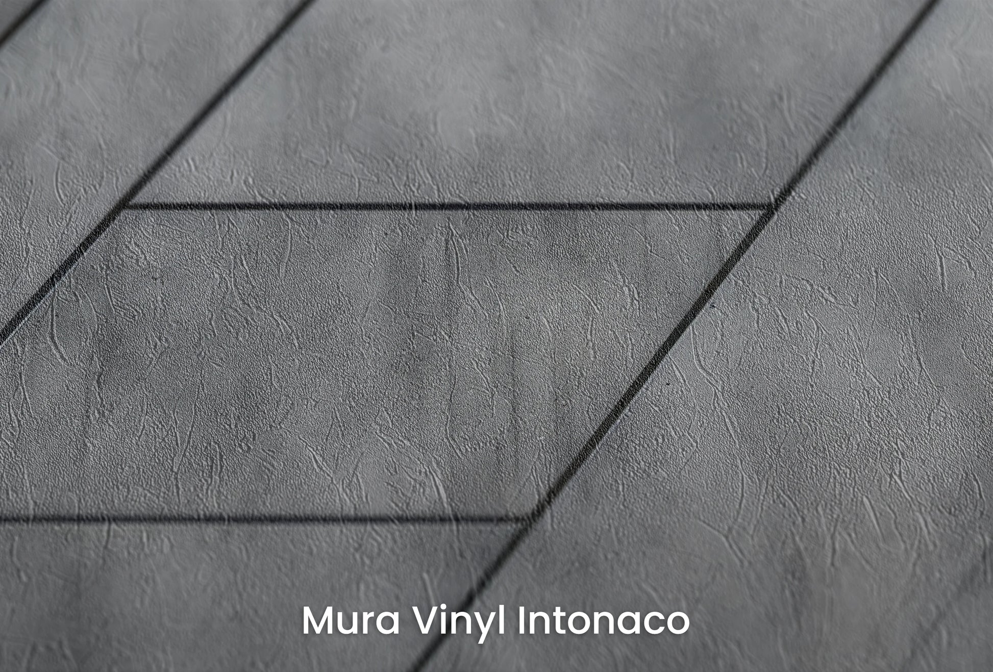 Zbliżenie na artystyczną fototapetę o nazwie Linear Perspective na podłożu Mura Vinyl Intonaco - struktura tartego tynku.