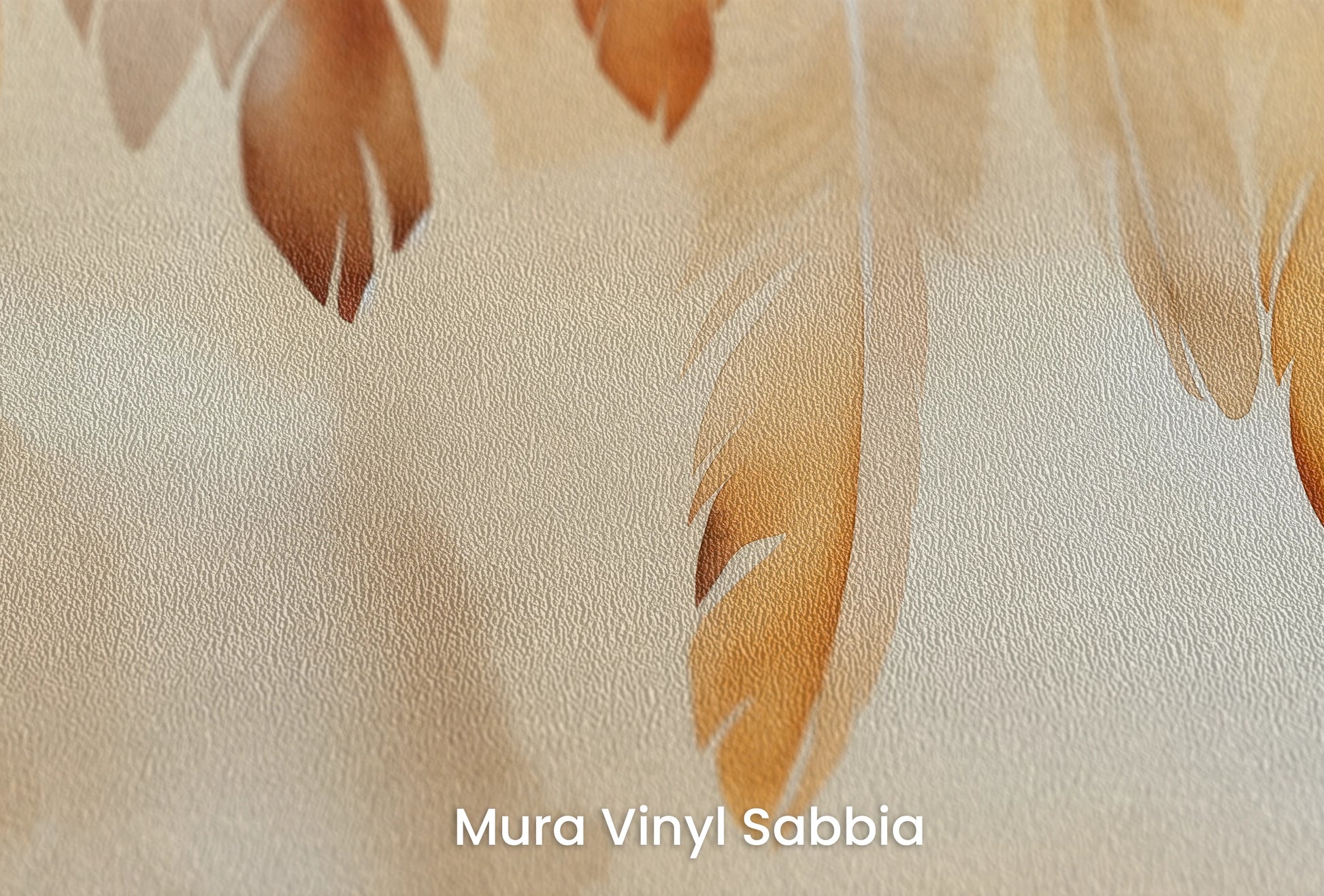 Zbliżenie na artystyczną fototapetę o nazwie Caramel Drift na podłożu Mura Vinyl Sabbia struktura grubego ziarna piasku.