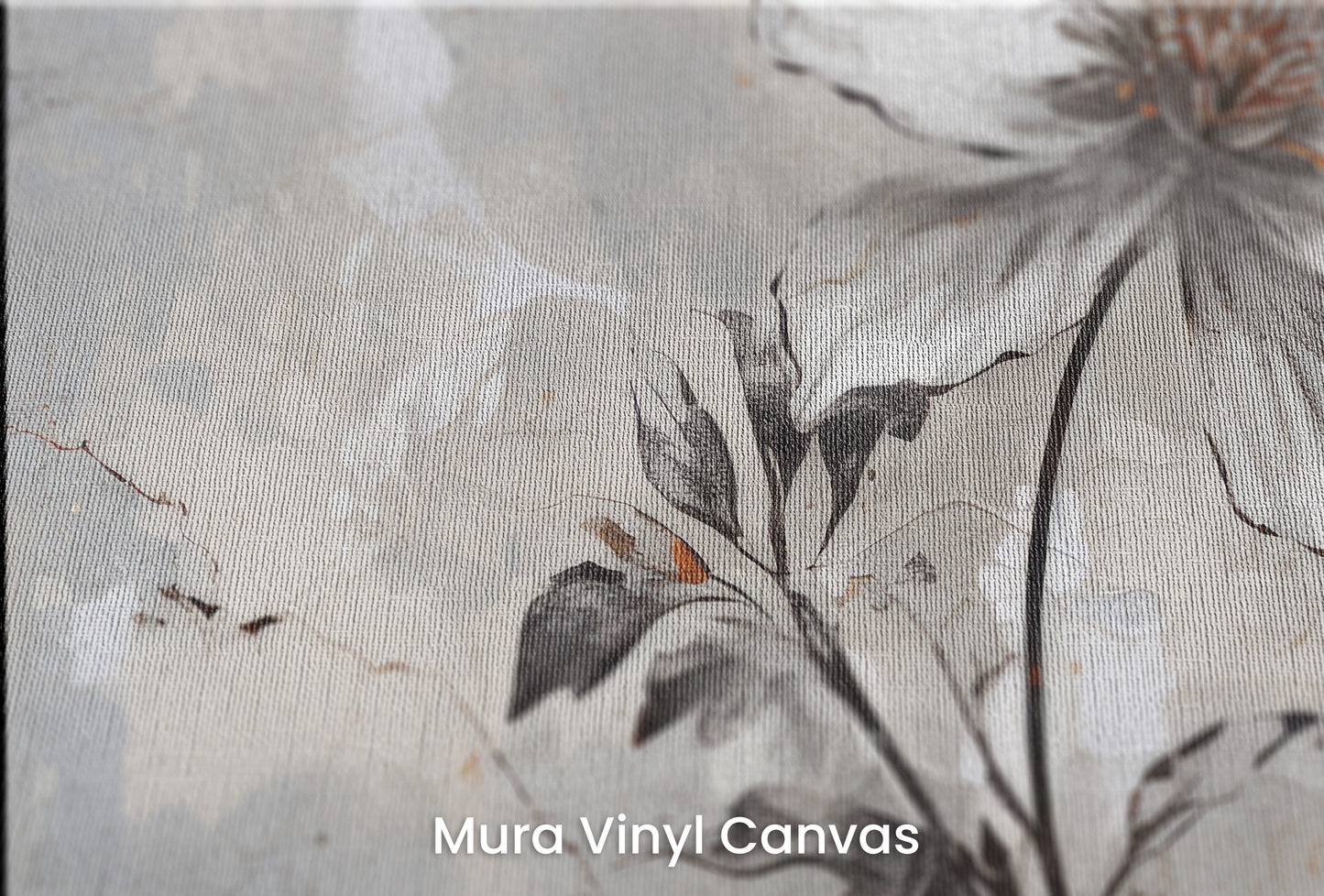 Zbliżenie na artystyczną fototapetę o nazwie INDUSTRIAL FLOWER ELEGANCE na podłożu Mura Vinyl Canvas - faktura naturalnego płótna.