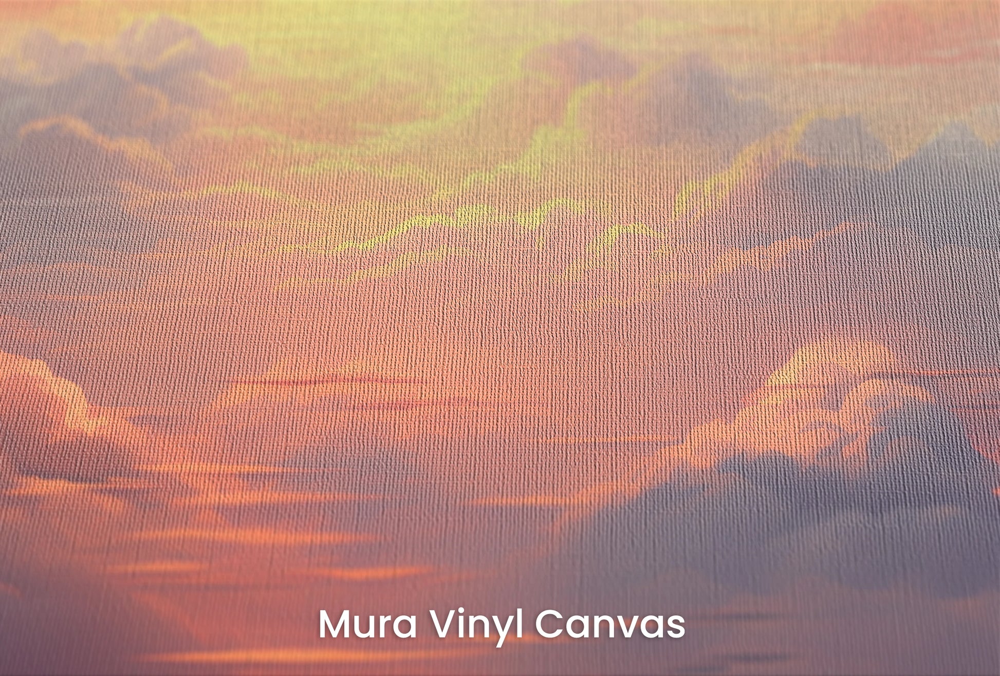 Zbliżenie na artystyczną fototapetę o nazwie Fiery Skyline #2 na podłożu Mura Vinyl Canvas - faktura naturalnego płótna.