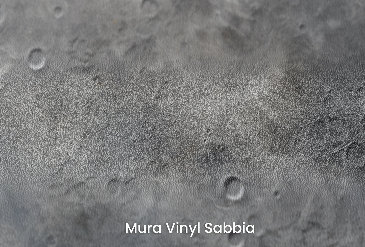 Zbliżenie na artystyczną fototapetę o nazwie Solar Winds na podłożu Mura Vinyl Sabbia struktura grubego ziarna piasku.
