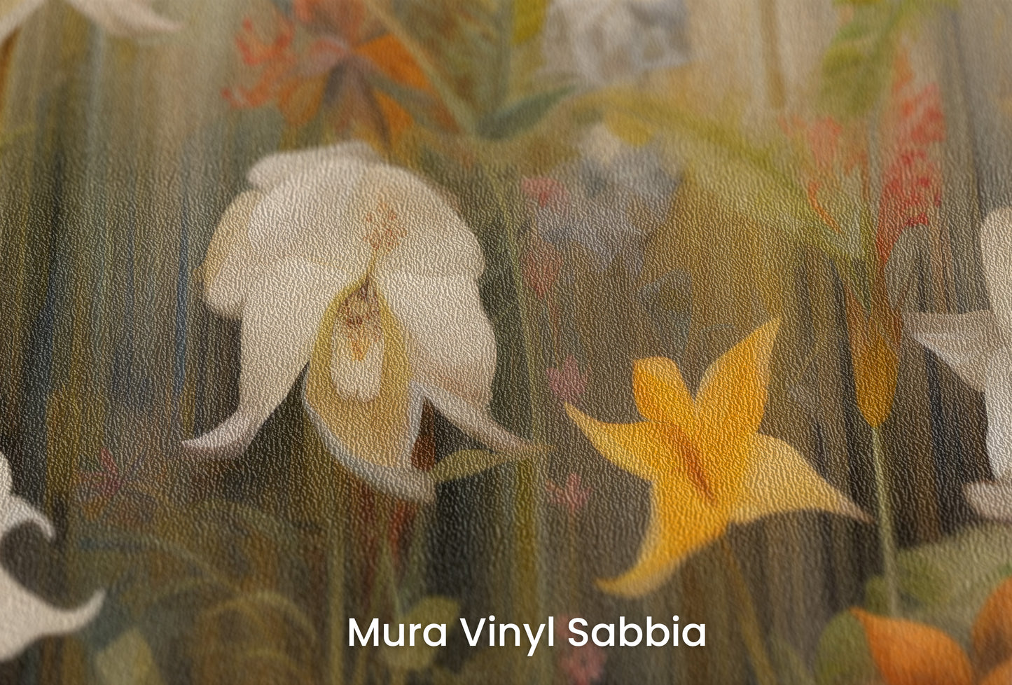 Zbliżenie na artystyczną fototapetę o nazwie Exotic Garden Serenity na podłożu Mura Vinyl Sabbia struktura grubego ziarna piasku.