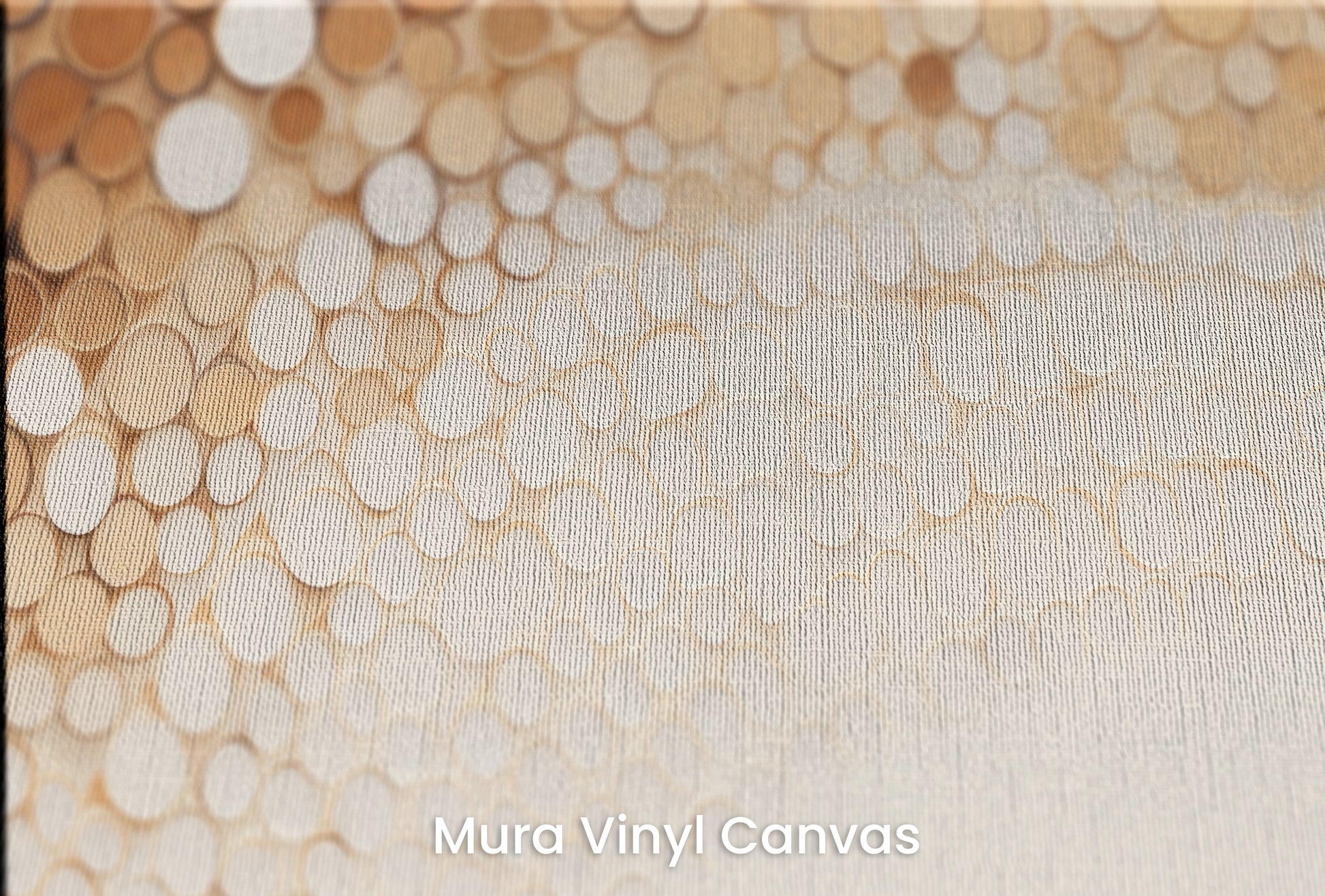 Zbliżenie na artystyczną fototapetę o nazwie RUSTIC COFFEE TONES CASCADE na podłożu Mura Vinyl Canvas - faktura naturalnego płótna.
