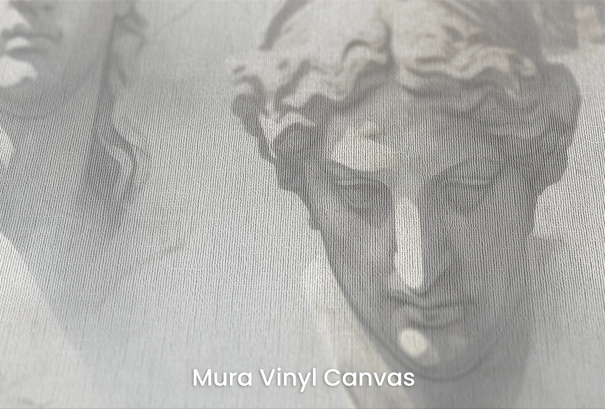 Zbliżenie na artystyczną fototapetę o nazwie The Muses' Grace na podłożu Mura Vinyl Canvas - faktura naturalnego płótna.