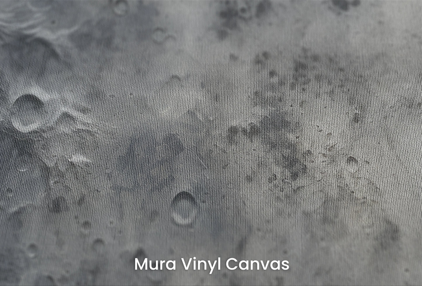 Zbliżenie na artystyczną fototapetę o nazwie Lunar Shadows na podłożu Mura Vinyl Canvas - faktura naturalnego płótna.