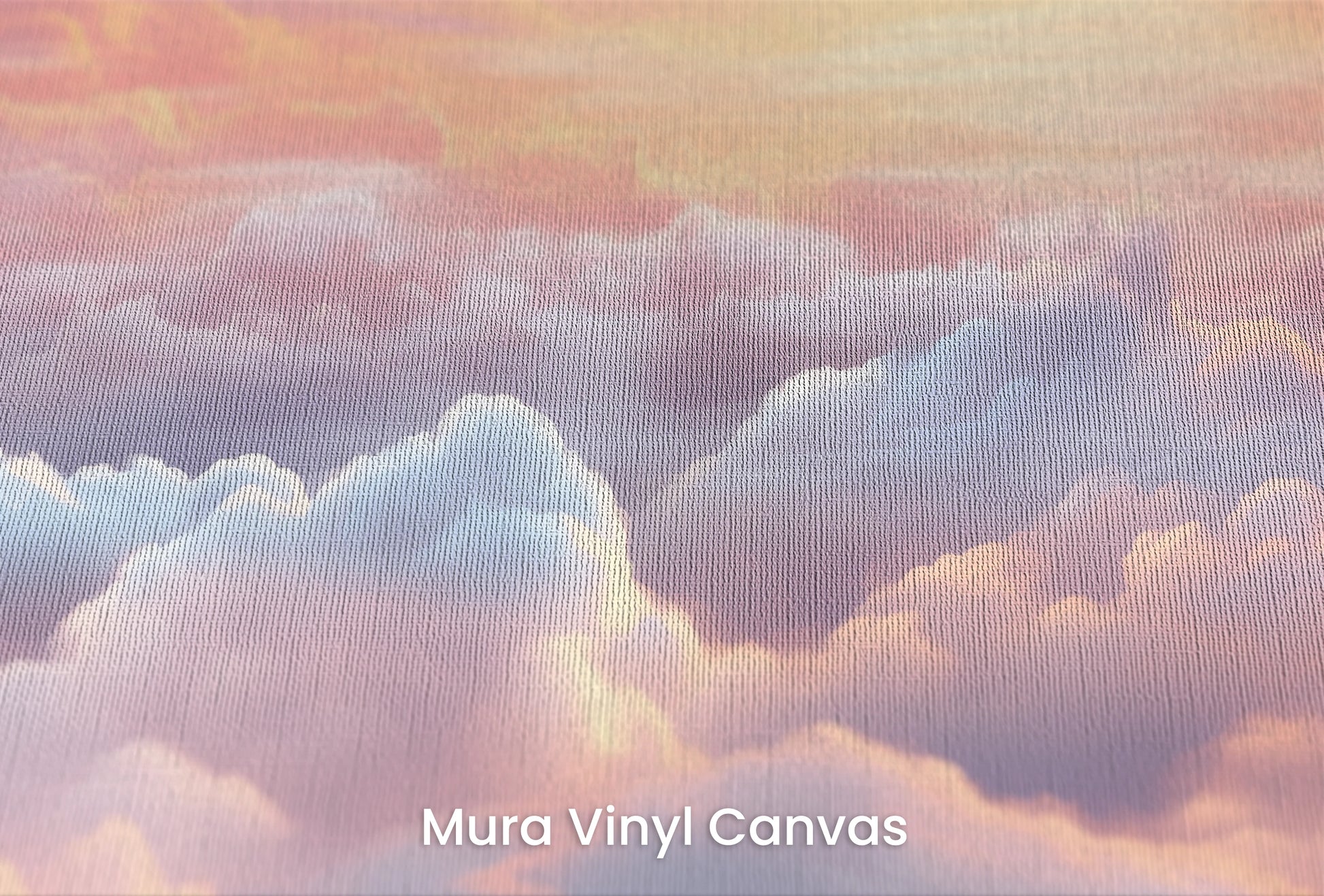 Zbliżenie na artystyczną fototapetę o nazwie Morning's Embrace na podłożu Mura Vinyl Canvas - faktura naturalnego płótna.