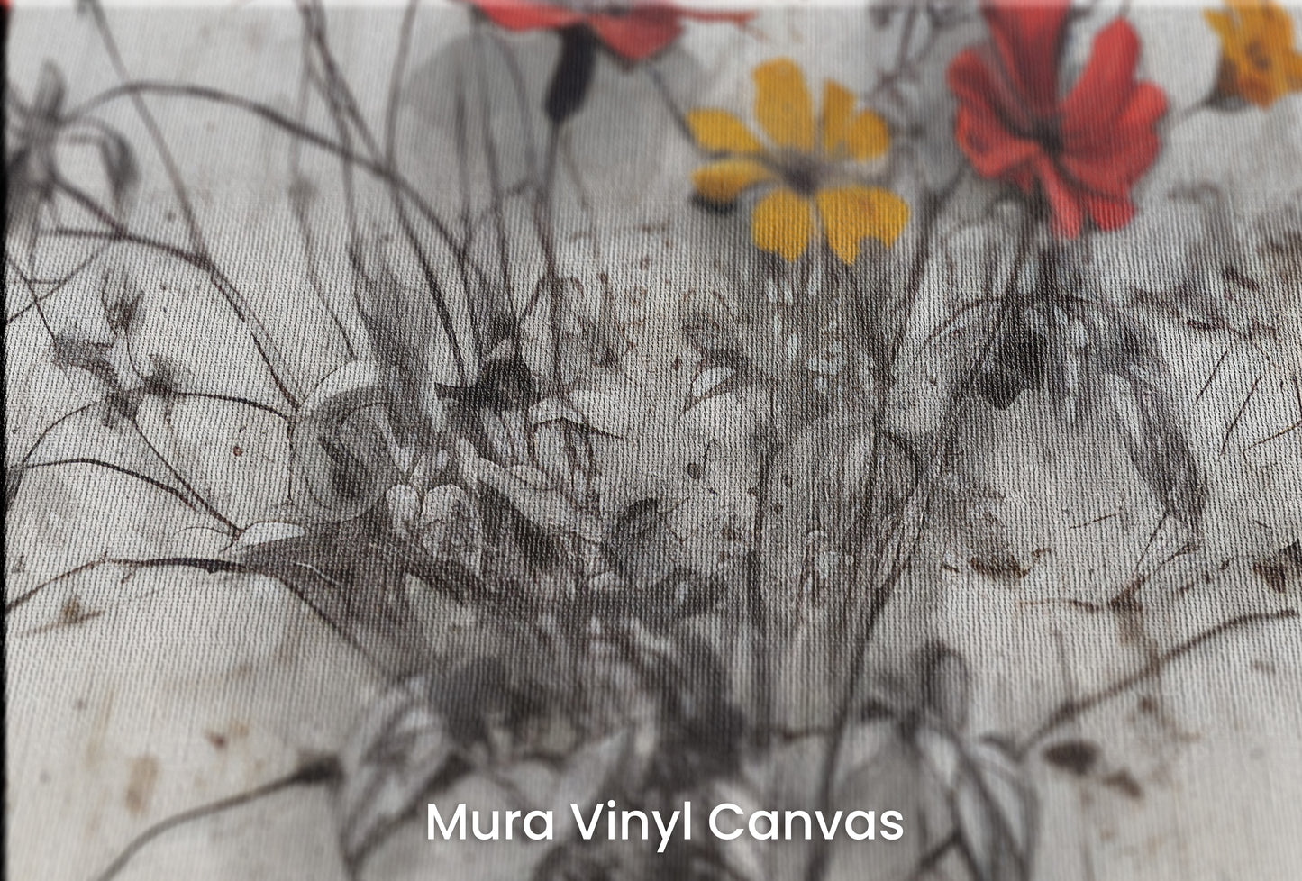 Zbliżenie na artystyczną fototapetę o nazwie WILDFLOWER WATERCOLOR WHIMSY na podłożu Mura Vinyl Canvas - faktura naturalnego płótna.