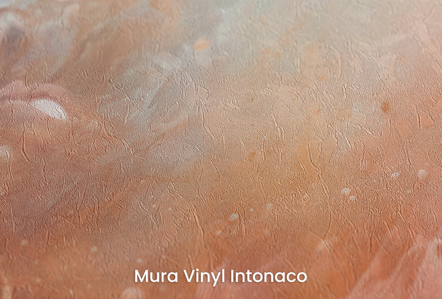 Zbliżenie na artystyczną fototapetę o nazwie Solar Nebula na podłożu Mura Vinyl Intonaco - struktura tartego tynku.