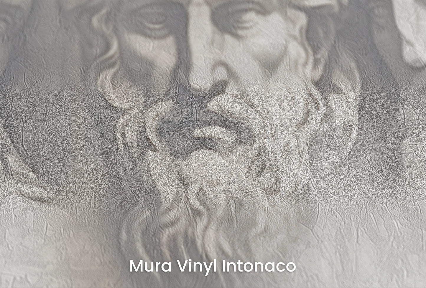 Zbliżenie na artystyczną fototapetę o nazwie Epicurean Reflection na podłożu Mura Vinyl Intonaco - struktura tartego tynku.