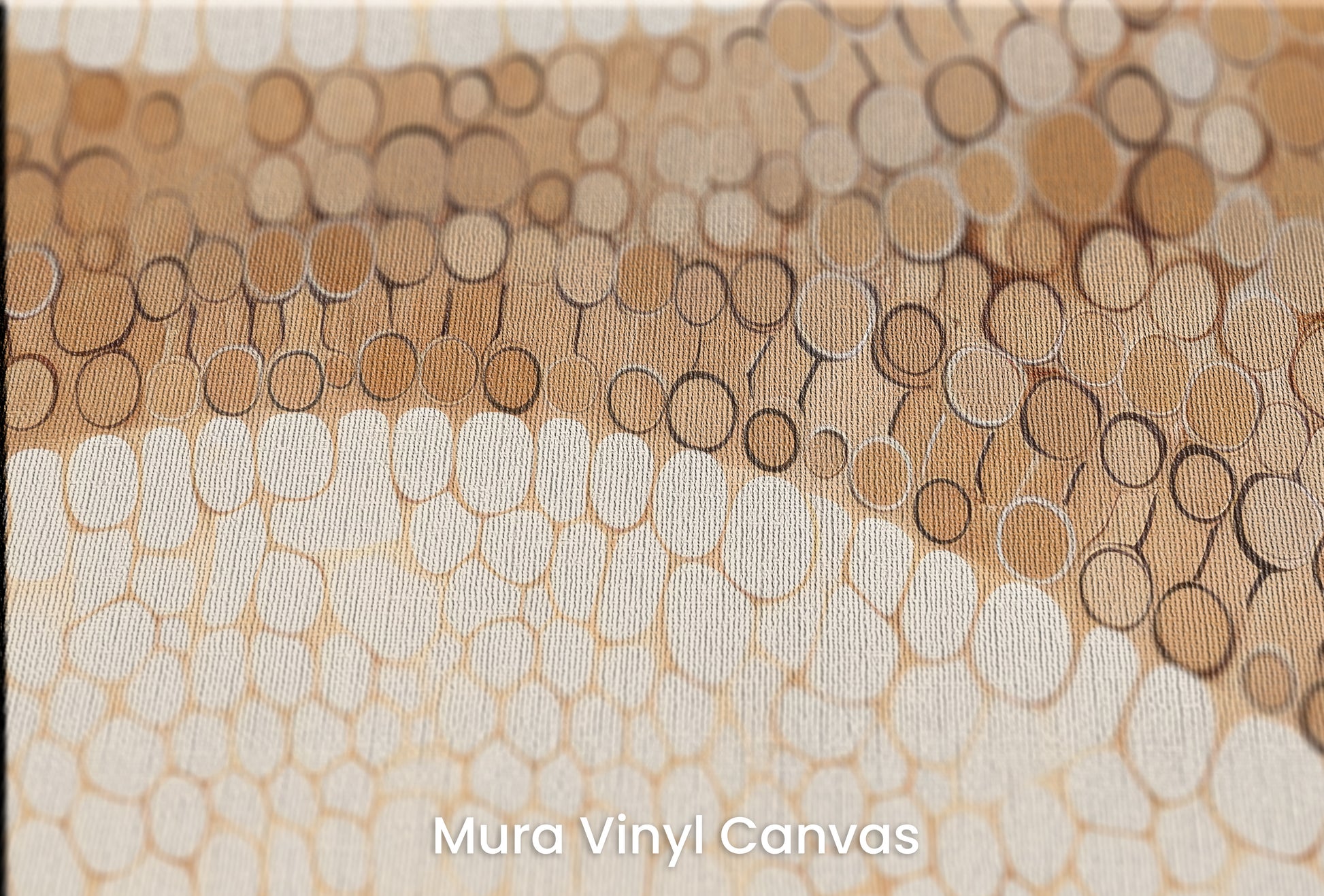 Zbliżenie na artystyczną fototapetę o nazwie CAPPUCCINO SWIRL ABSTRACTION na podłożu Mura Vinyl Canvas - faktura naturalnego płótna.