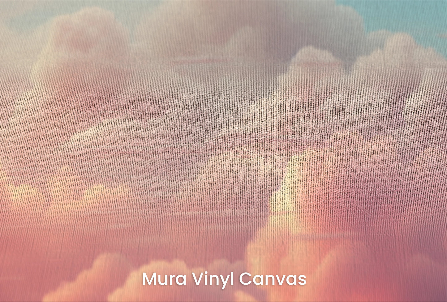 Zbliżenie na artystyczną fototapetę o nazwie Rosy Reverie na podłożu Mura Vinyl Canvas - faktura naturalnego płótna.