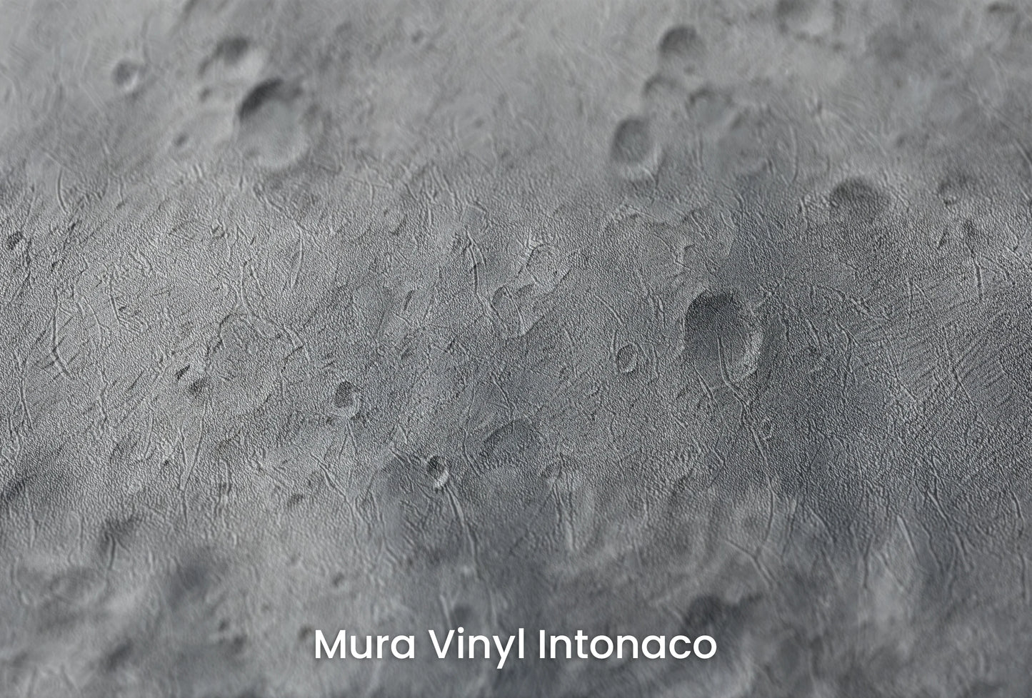 Zbliżenie na artystyczną fototapetę o nazwie Cosmic Blush na podłożu Mura Vinyl Intonaco - struktura tartego tynku.