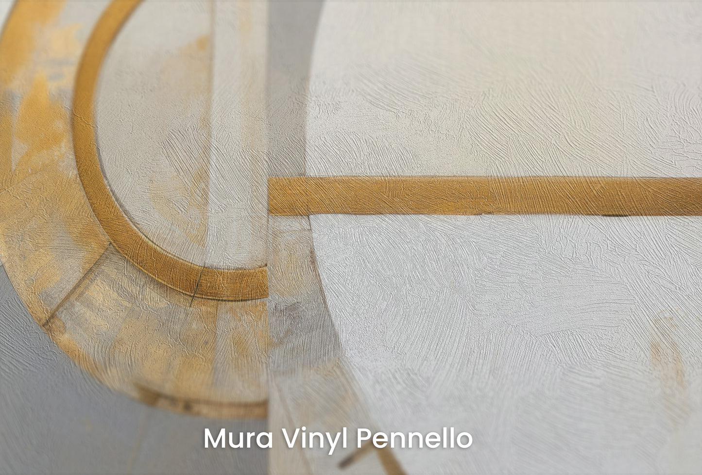 Zbliżenie na artystyczną fototapetę o nazwie GOLDEN SEGMENT SYMMETRY na podłożu Mura Vinyl Pennello - faktura pociągnięć pędzla malarskiego.