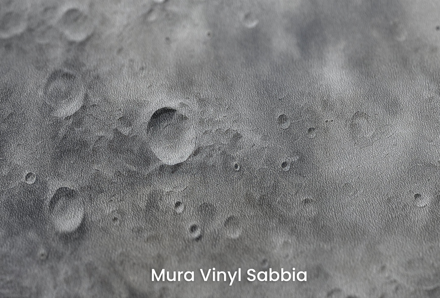 Zbliżenie na artystyczną fototapetę o nazwie Venusian Glow na podłożu Mura Vinyl Sabbia struktura grubego ziarna piasku.