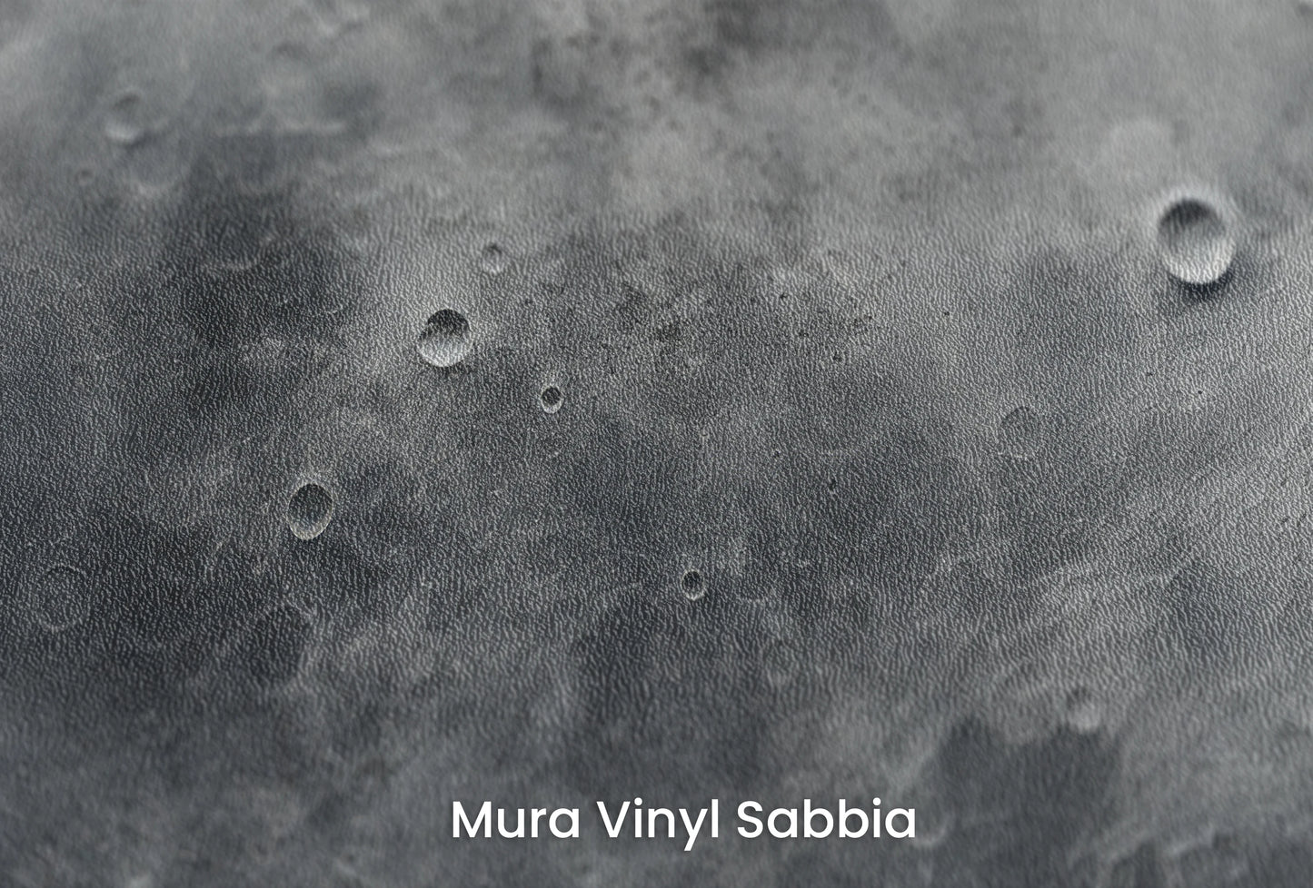 Zbliżenie na artystyczną fototapetę o nazwie Jovian Vortex na podłożu Mura Vinyl Sabbia struktura grubego ziarna piasku.